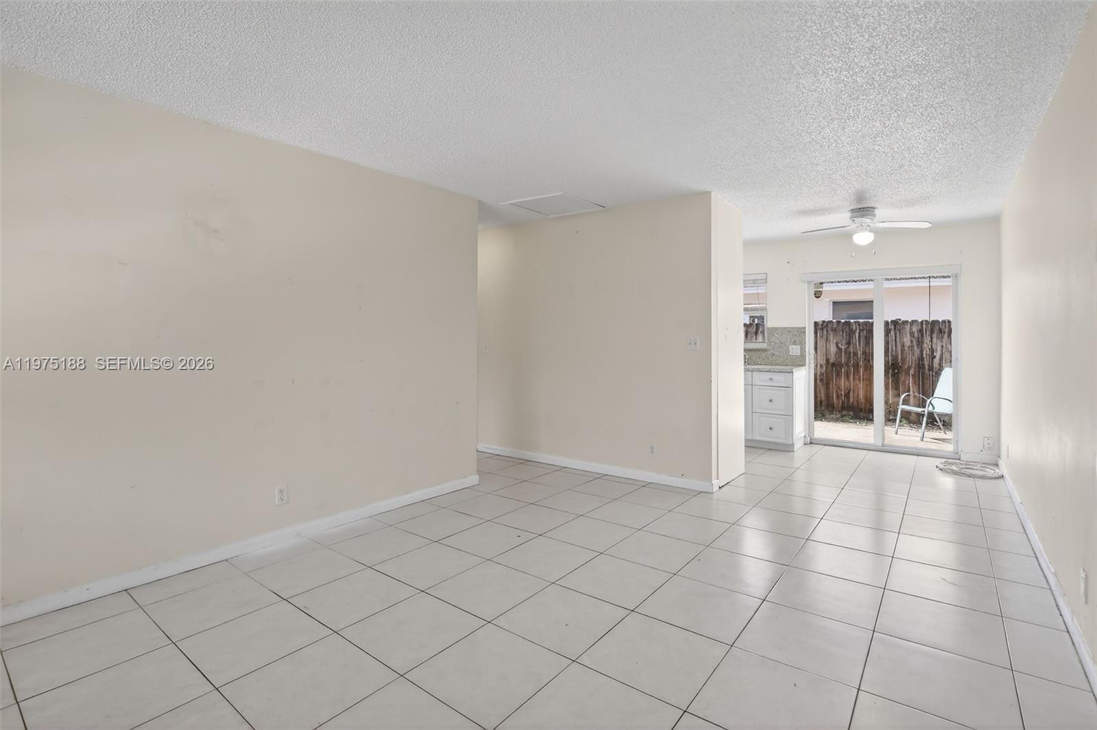 4825 NE 23rd Ave # 7 Unit: 1-7