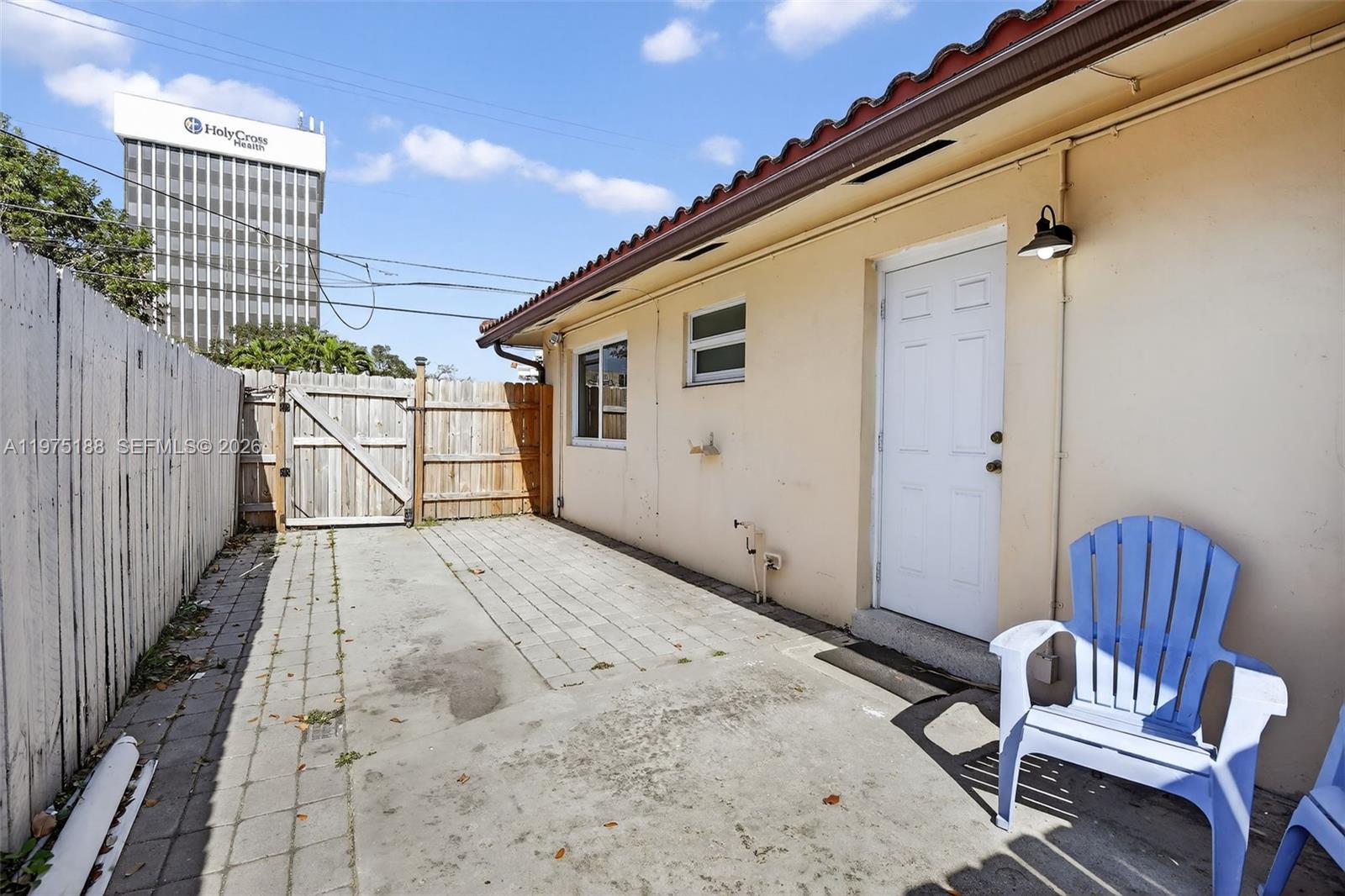 4825 NE 23rd Ave # 7 Unit: 1-7