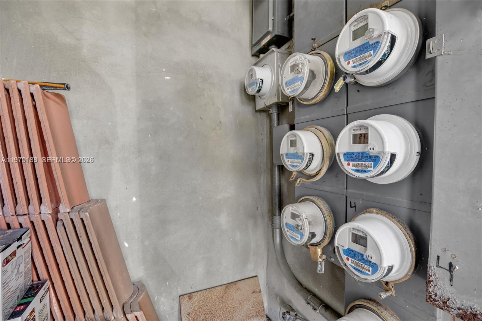 4825 NE 23rd Ave # 7 Unit: 1-7