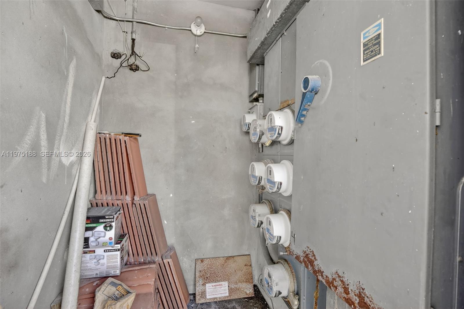 4825 NE 23rd Ave # 7 Unit: 1-7