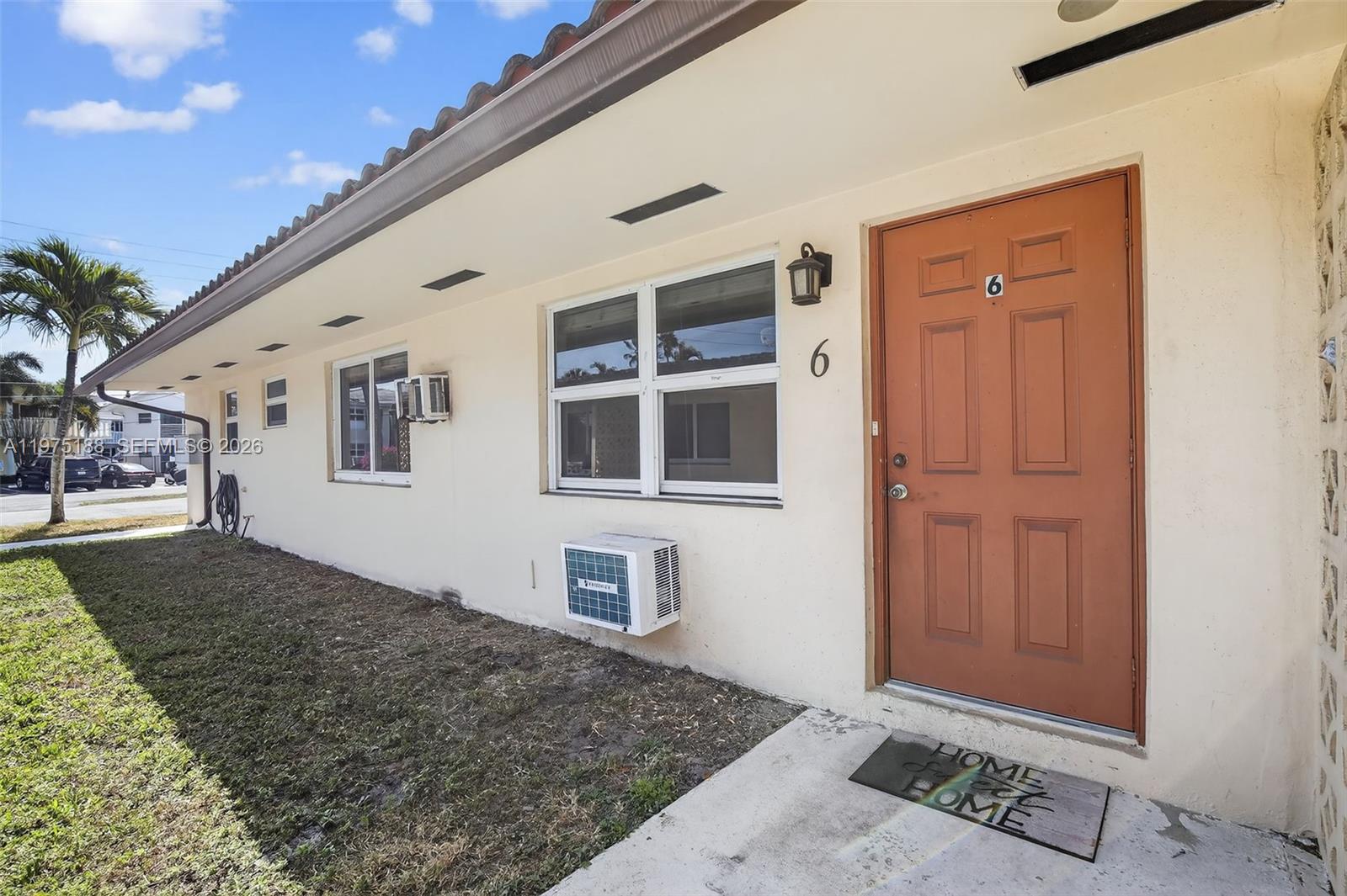 4825 NE 23rd Ave # 7 Unit: 1-7