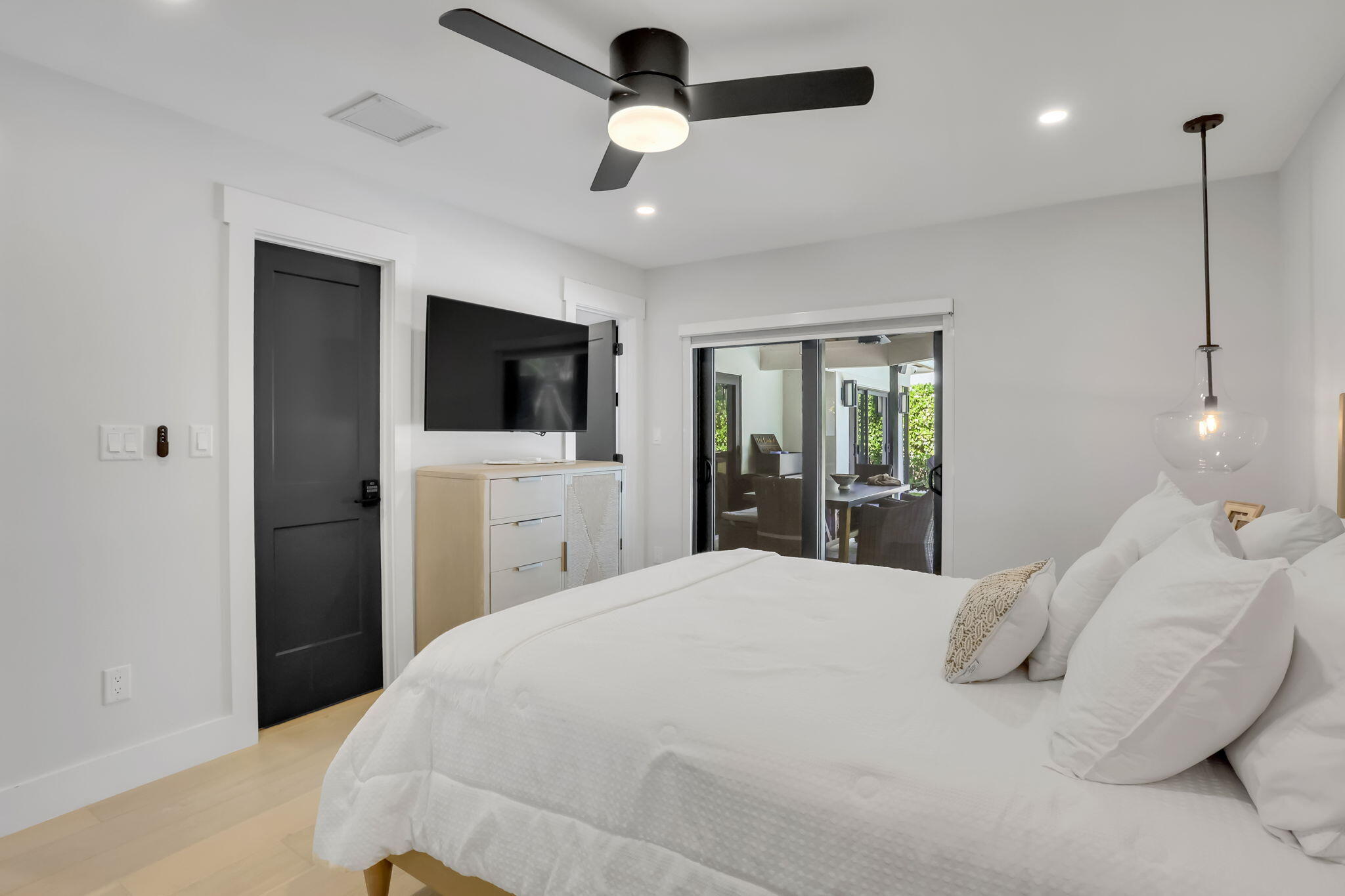 2520 SW 5th Street
