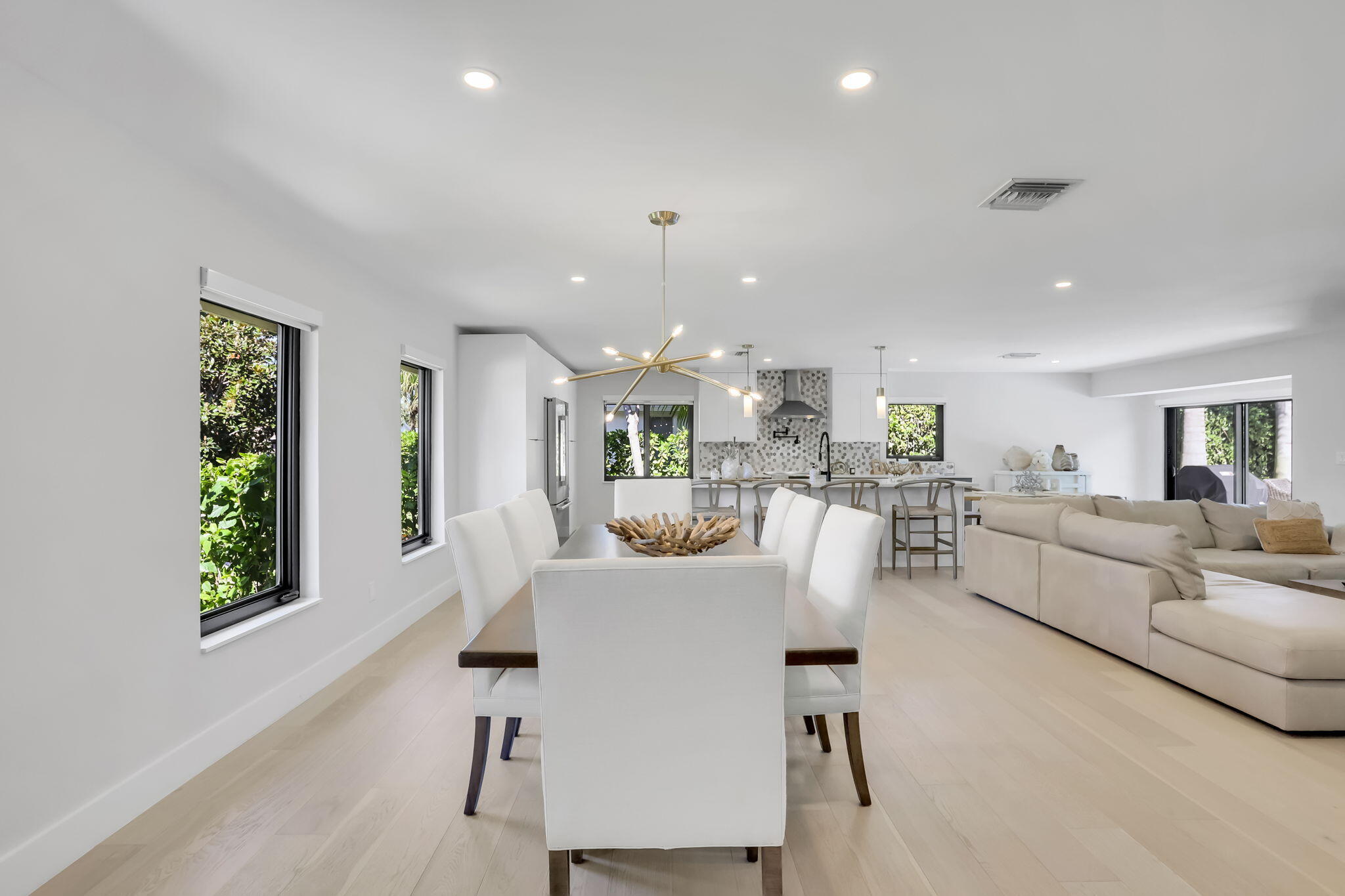 2520 SW 5th Street