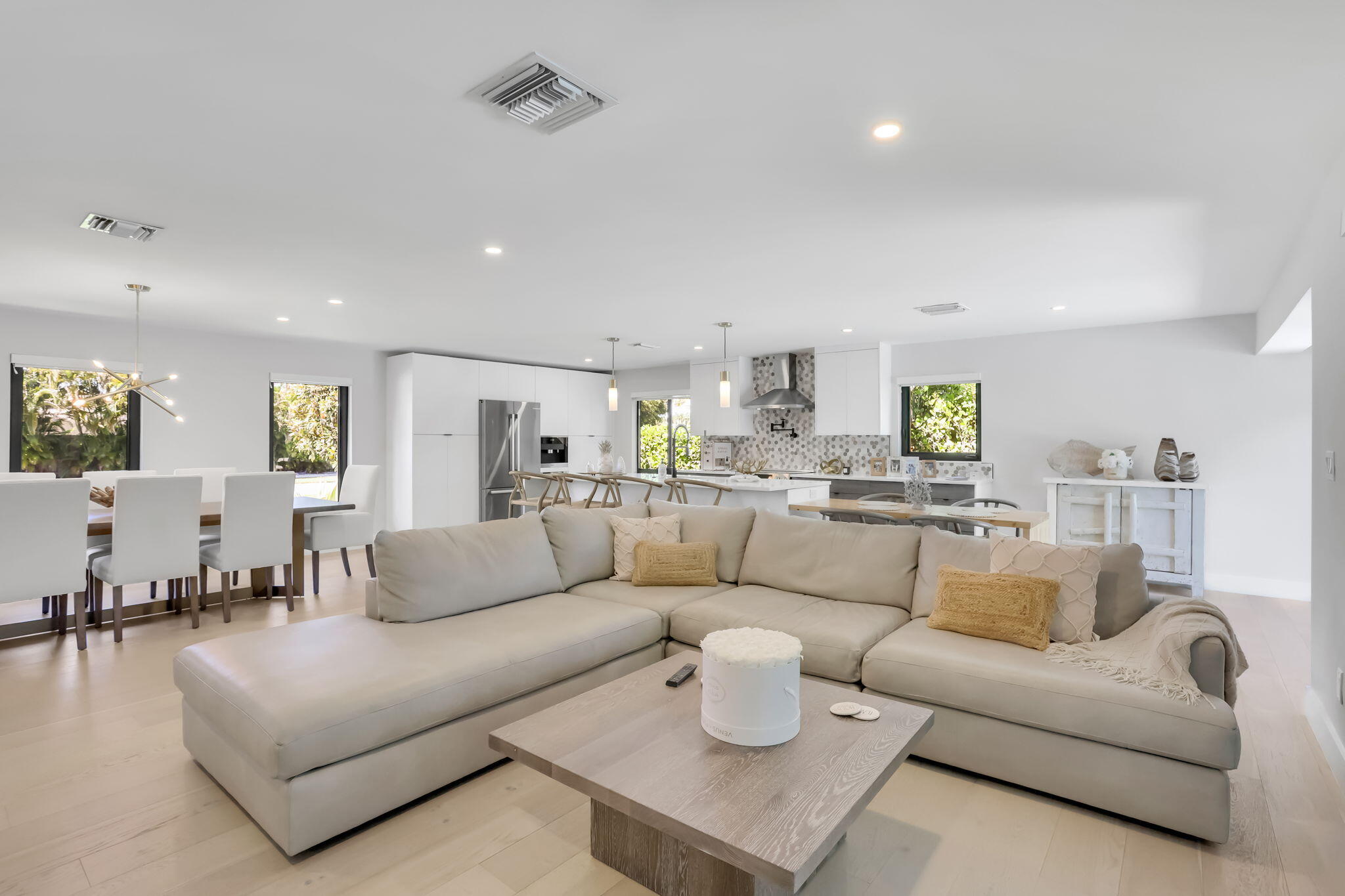 2520 SW 5th Street