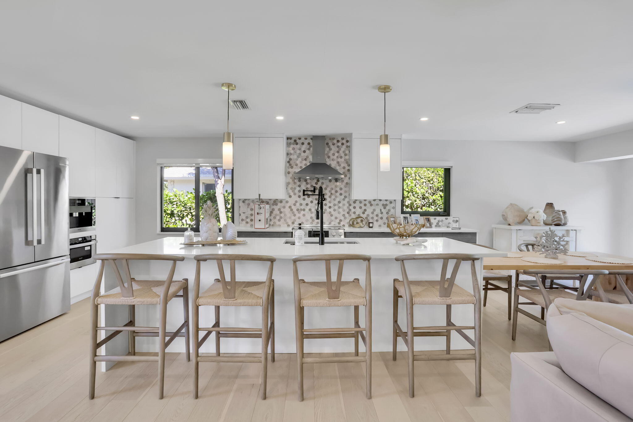 2520 SW 5th Street