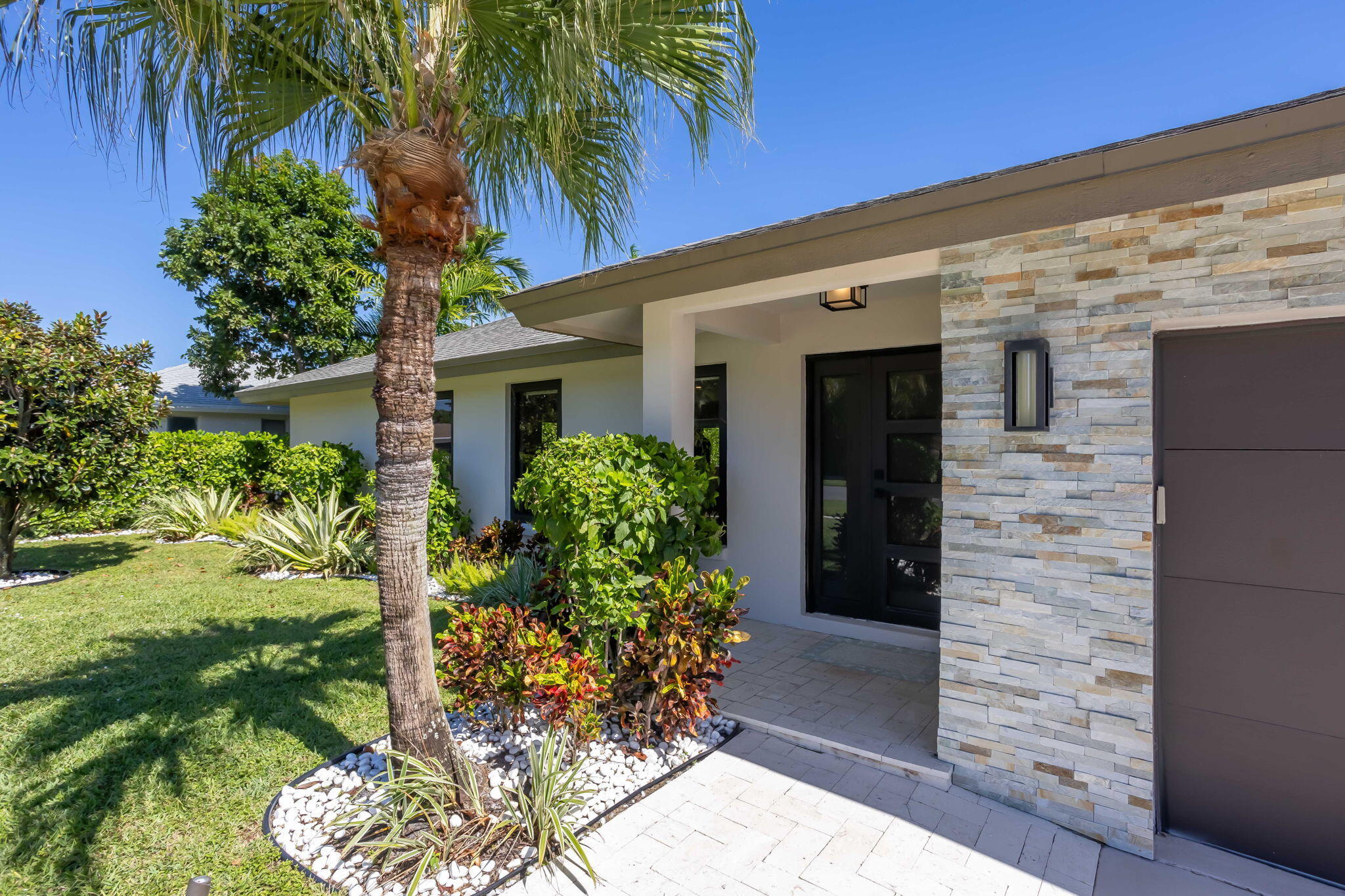 2520 SW 5th Street