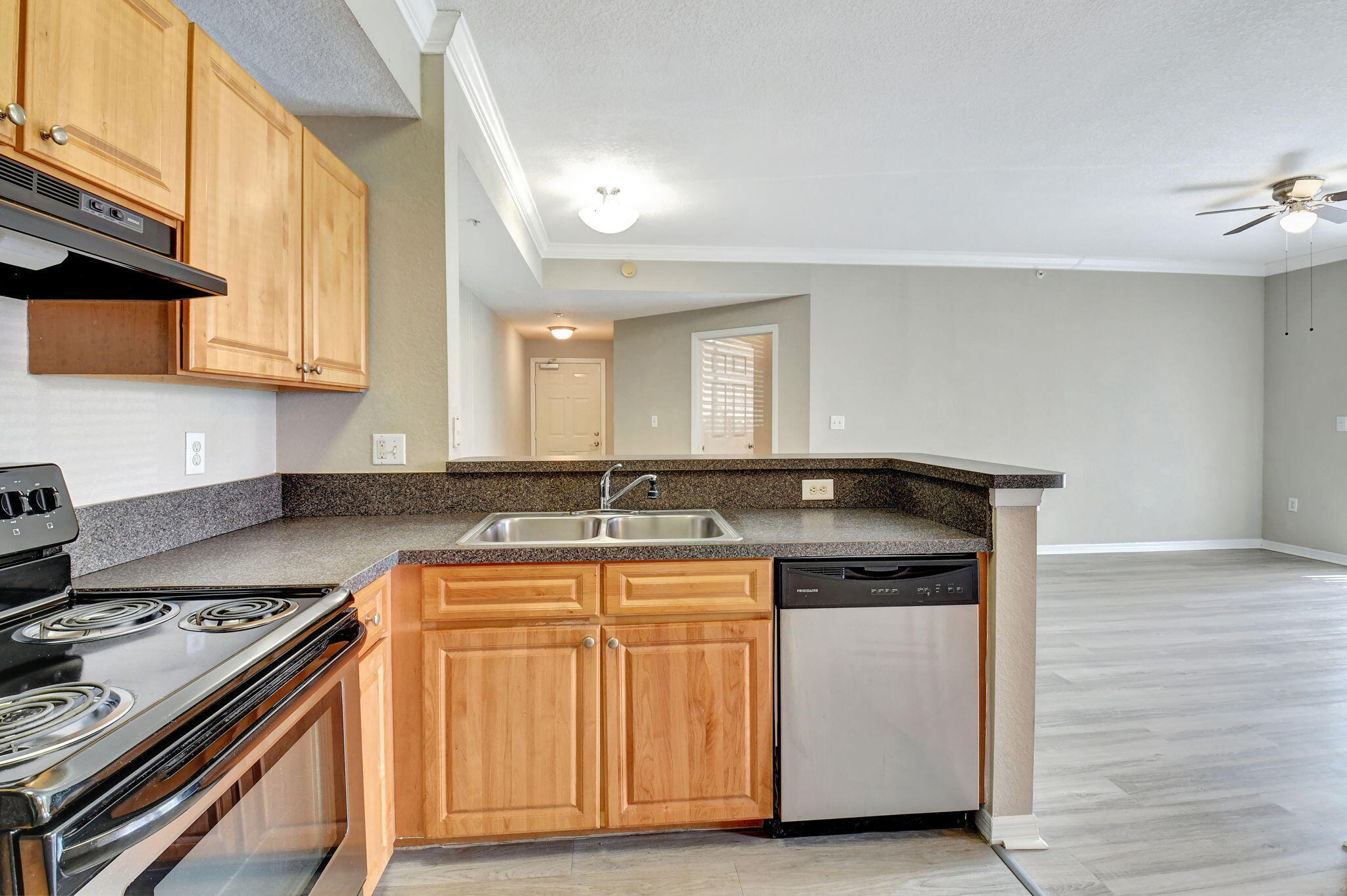 15105 Michelangelo Boulevard 105