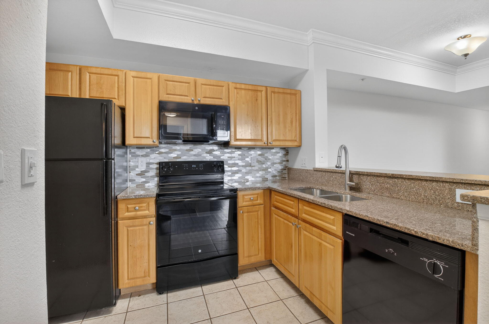 15165 Michelangelo Boulevard 104