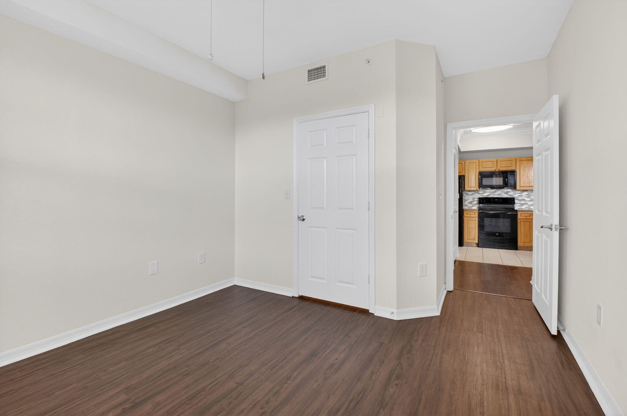 15165 Michelangelo Boulevard 104