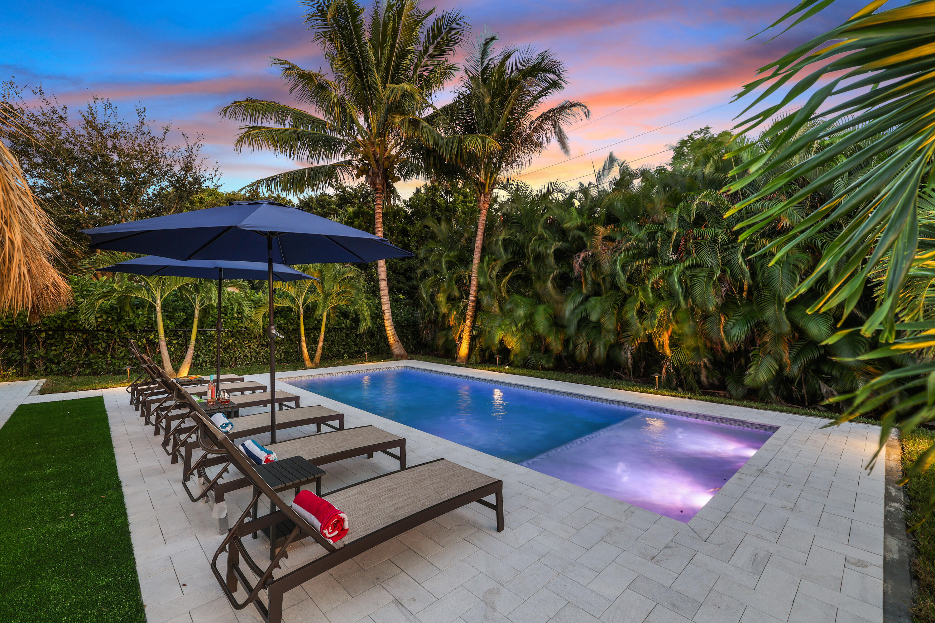 312 Gulfstream Boulevard
