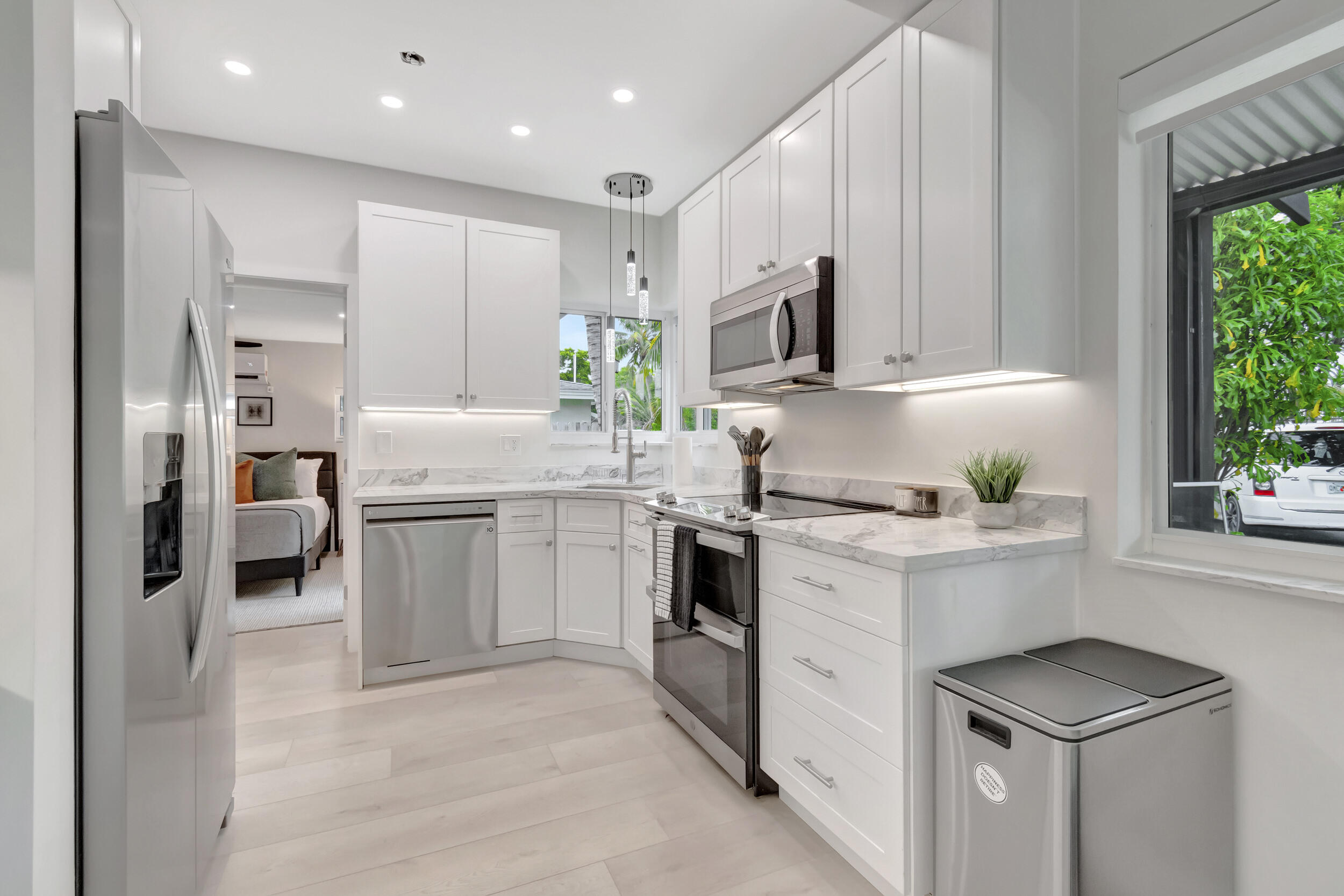 312 Gulfstream Boulevard