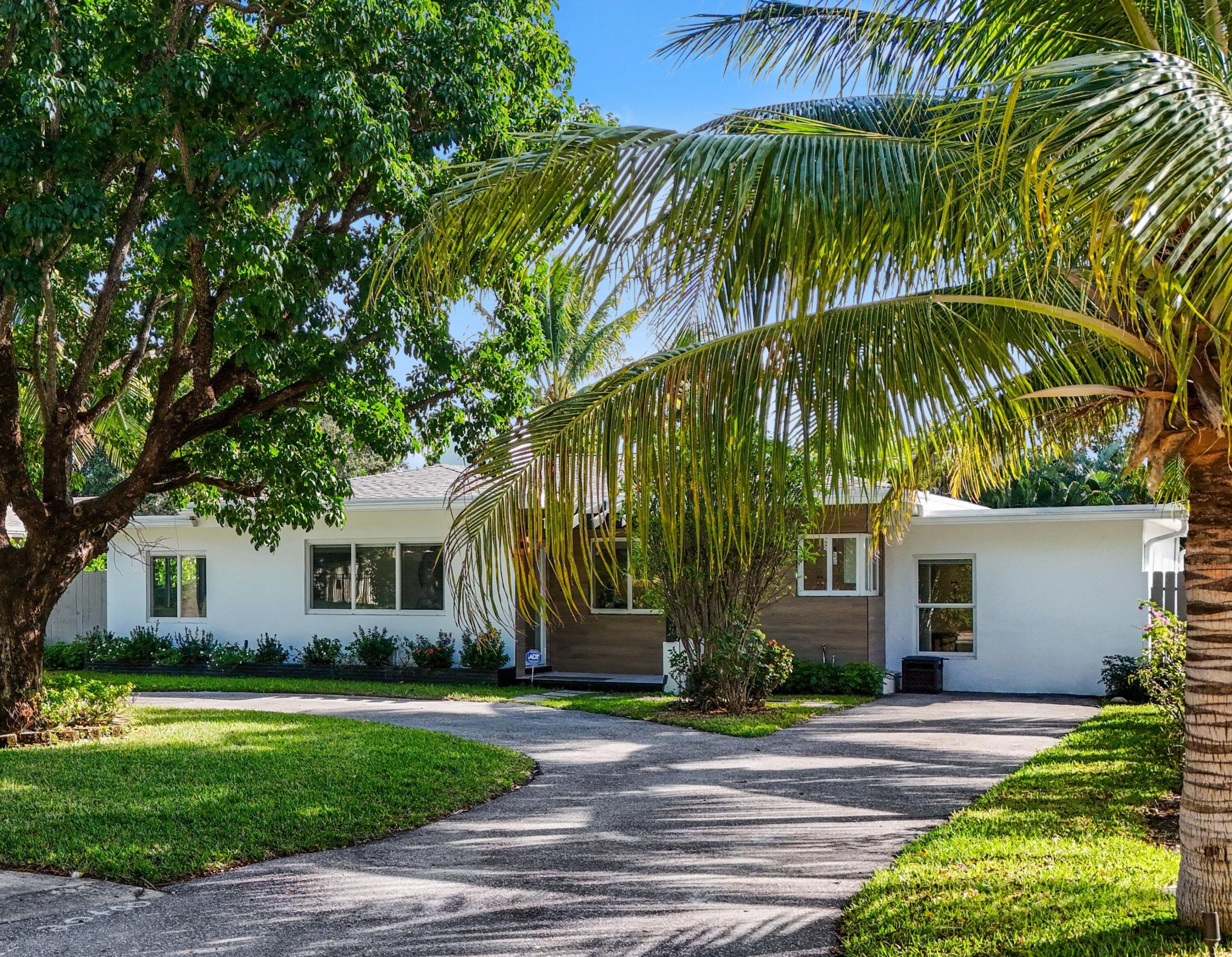 312 Gulfstream Boulevard