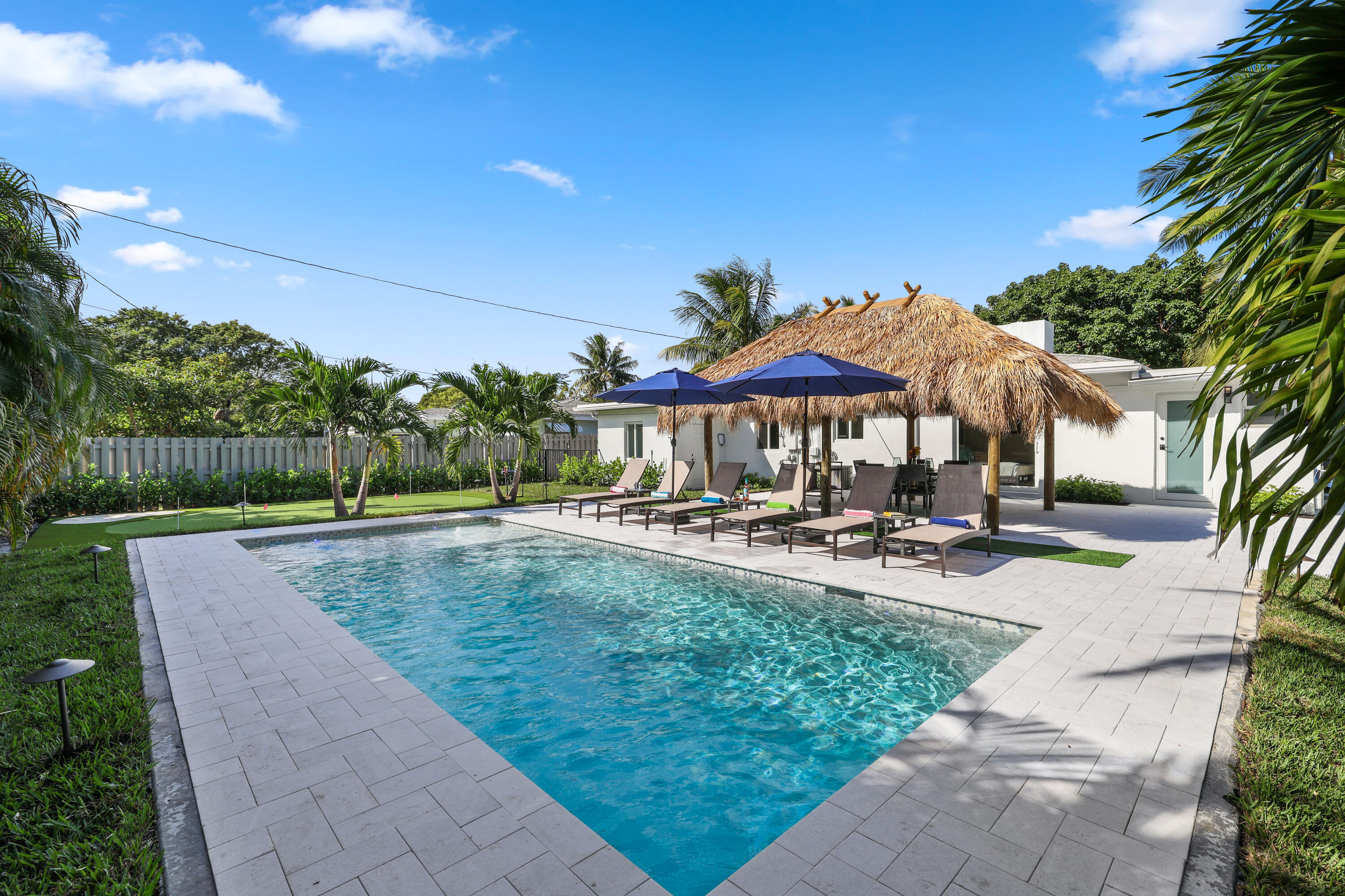 312 Gulfstream Boulevard