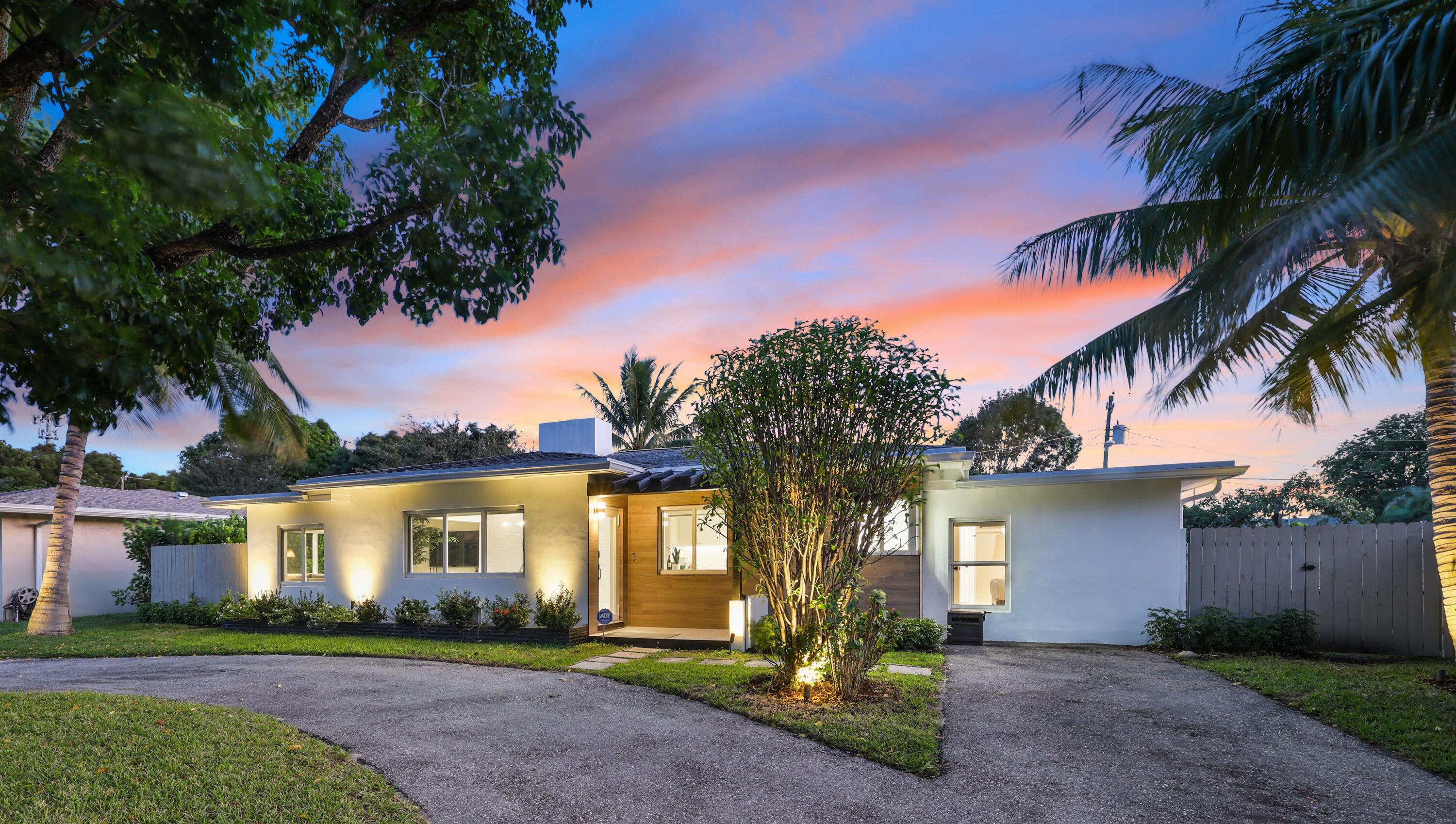 312 Gulfstream Boulevard