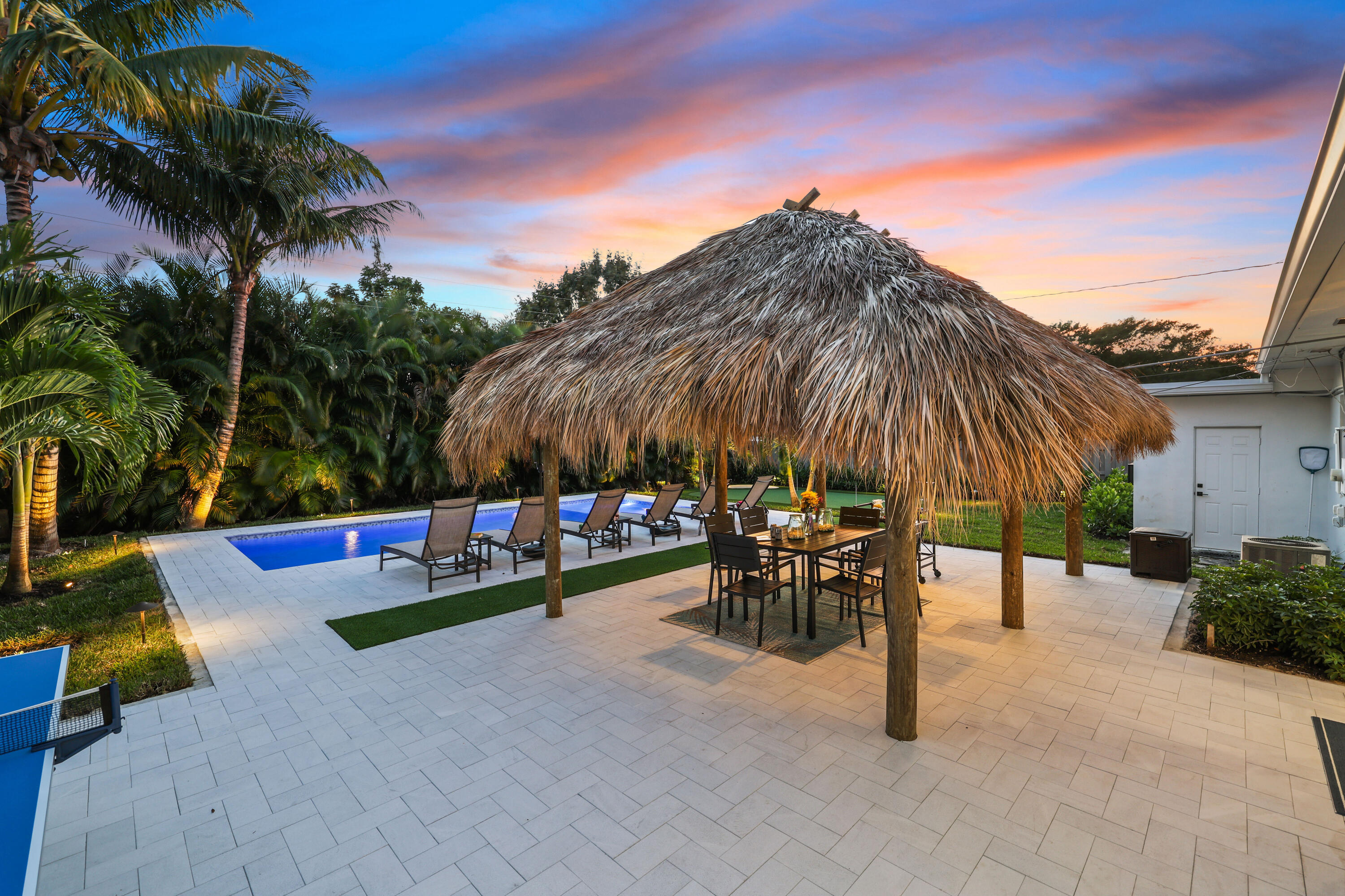 312 Gulfstream Boulevard