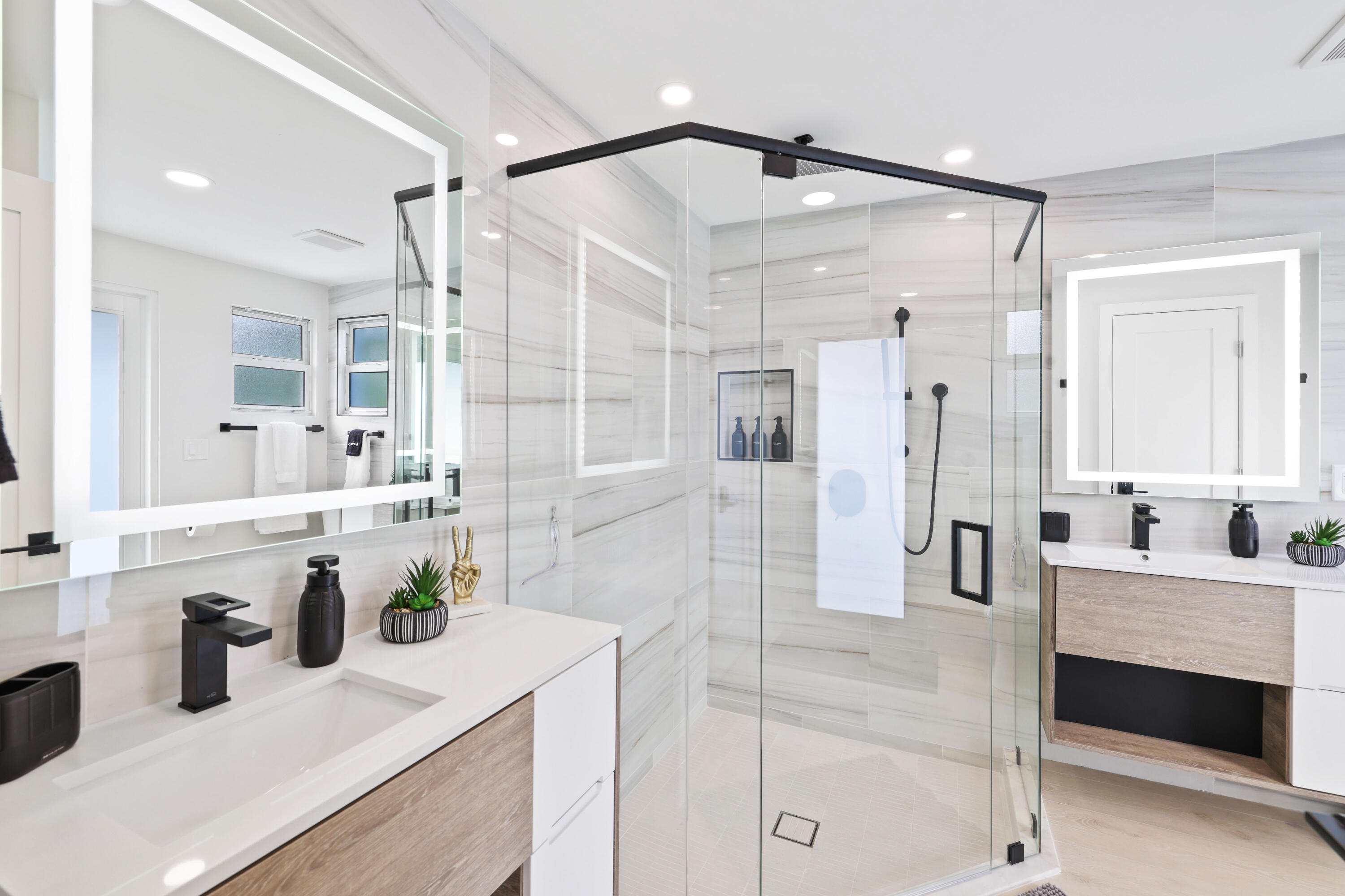 312 Gulfstream Boulevard