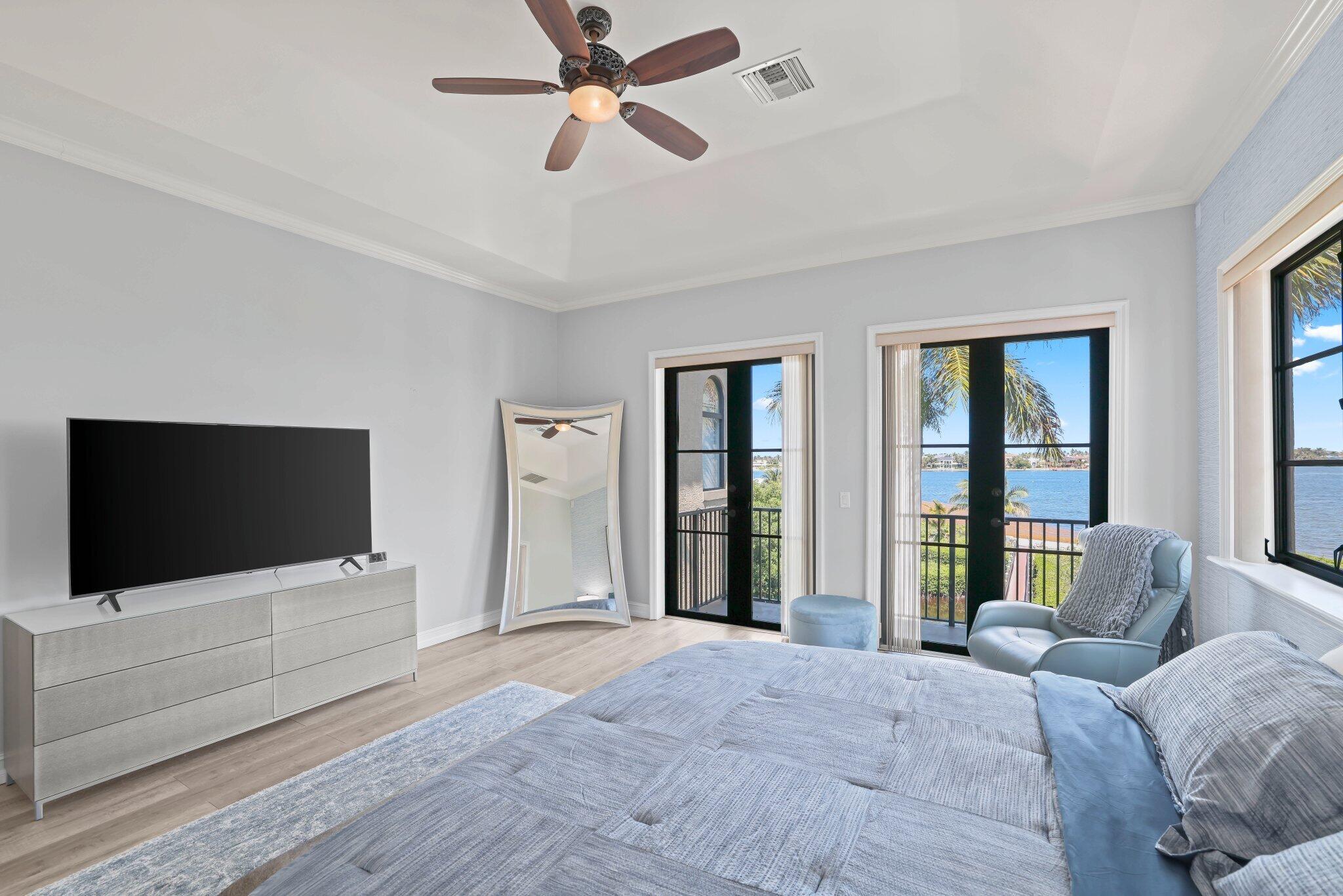 920 Via Villagio