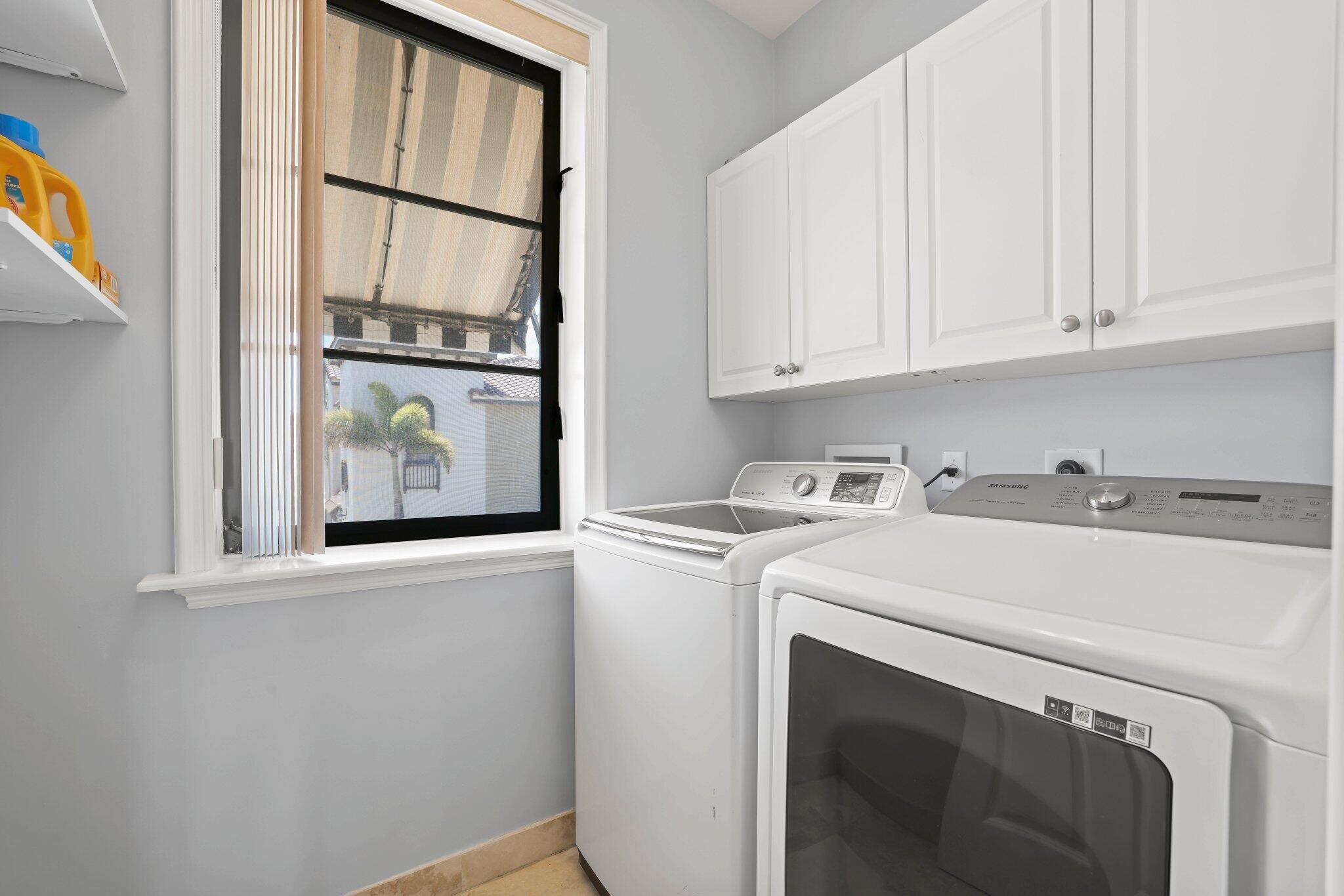 920 Via Villagio