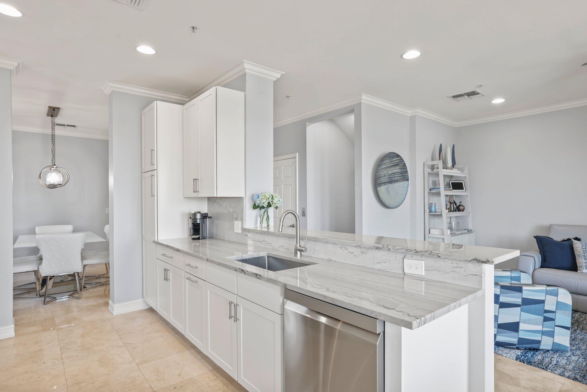 920 Via Villagio