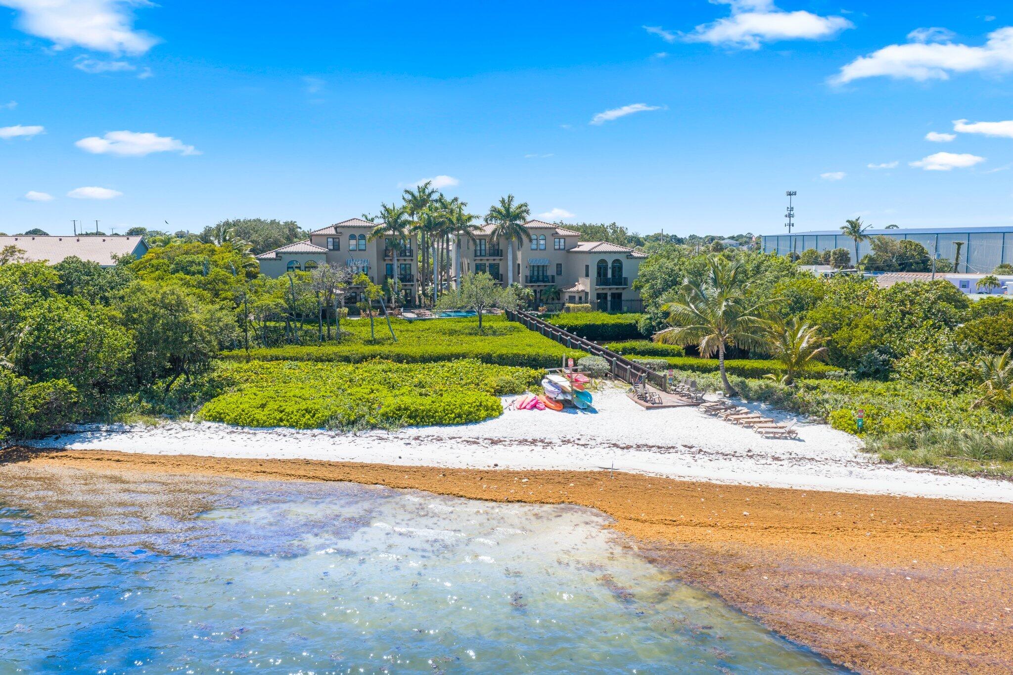 920 Via Villagio