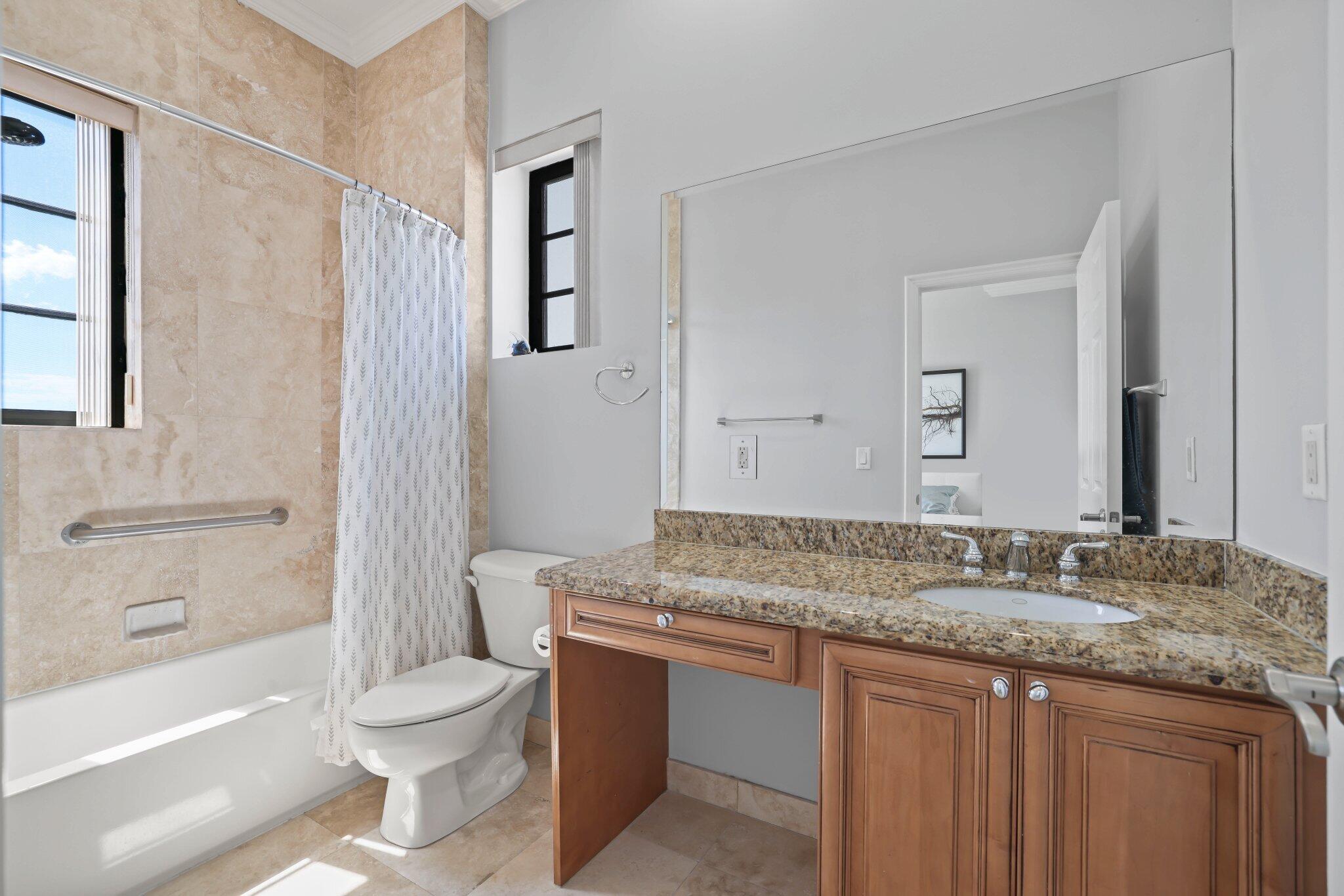 920 Via Villagio
