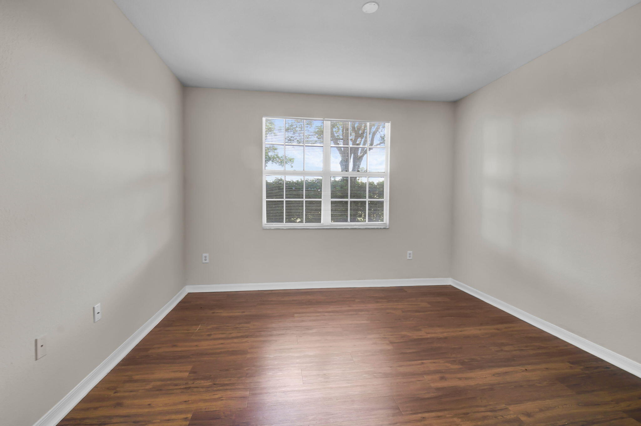 15165 Michelangelo Boulevard 106