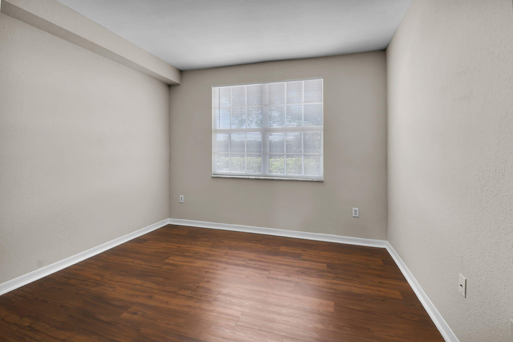 15165 Michelangelo Boulevard 106