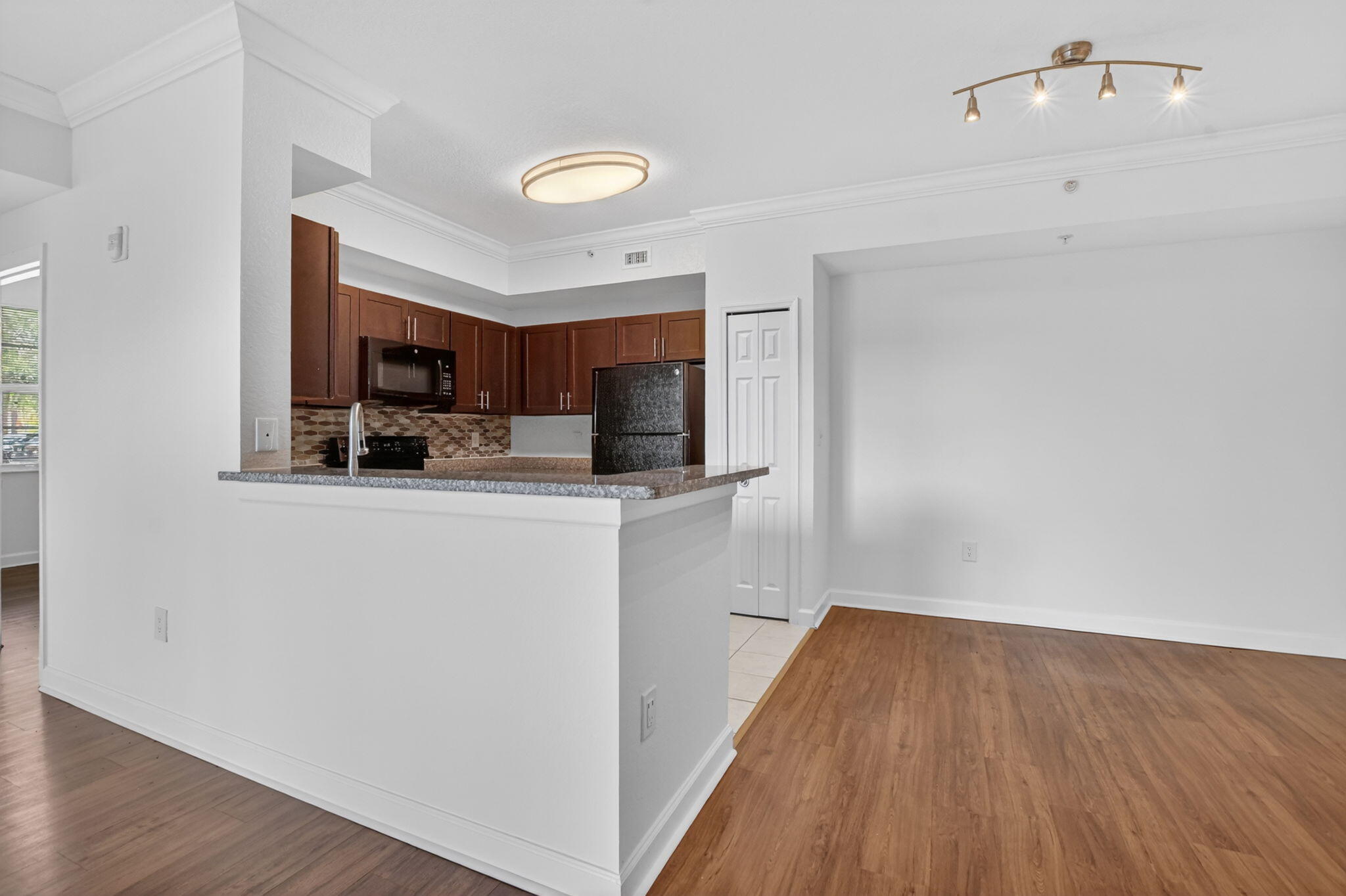 15085 Michelangelo Boulevard 108