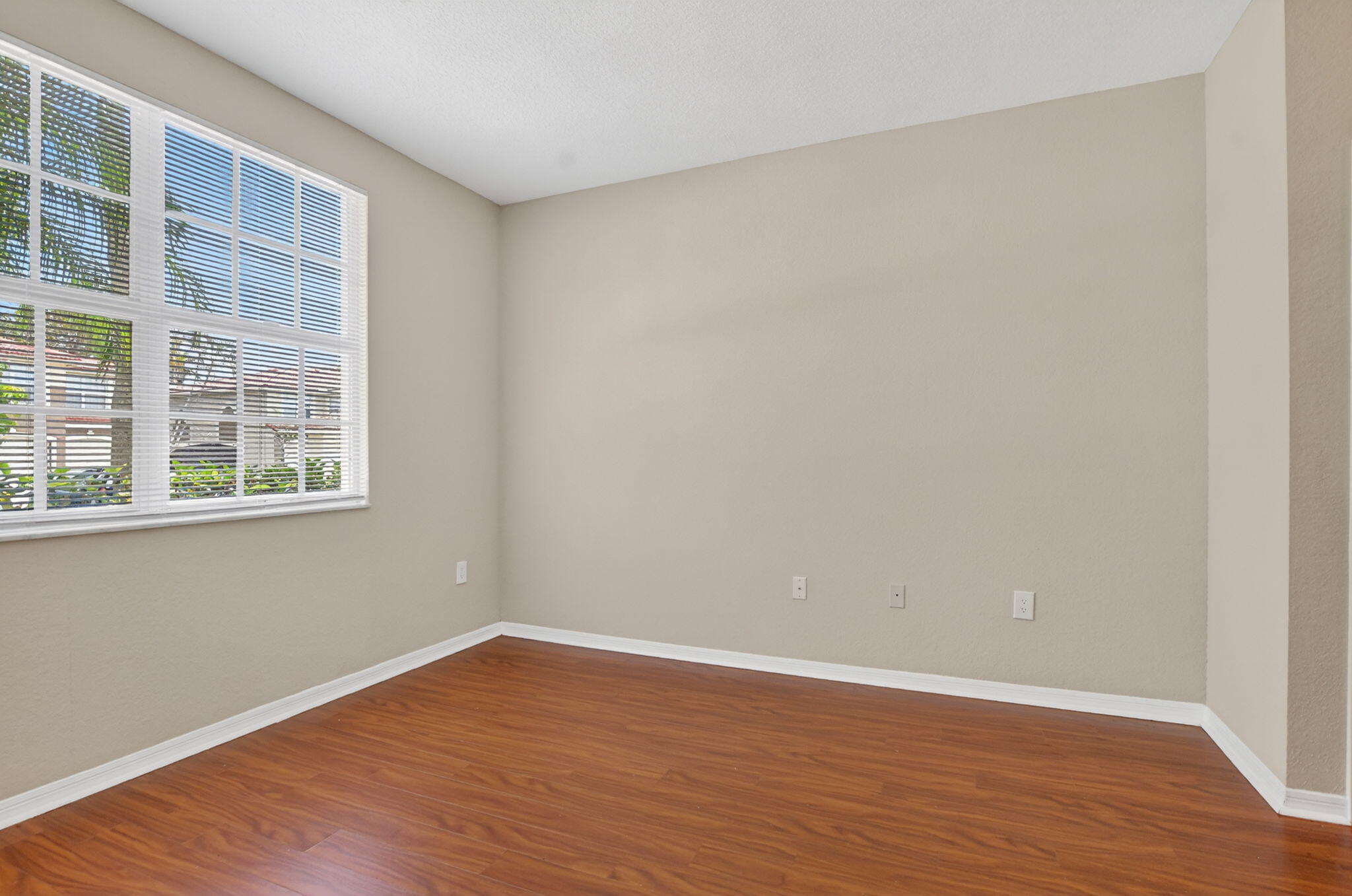 15085 Michelangelo Boulevard 105