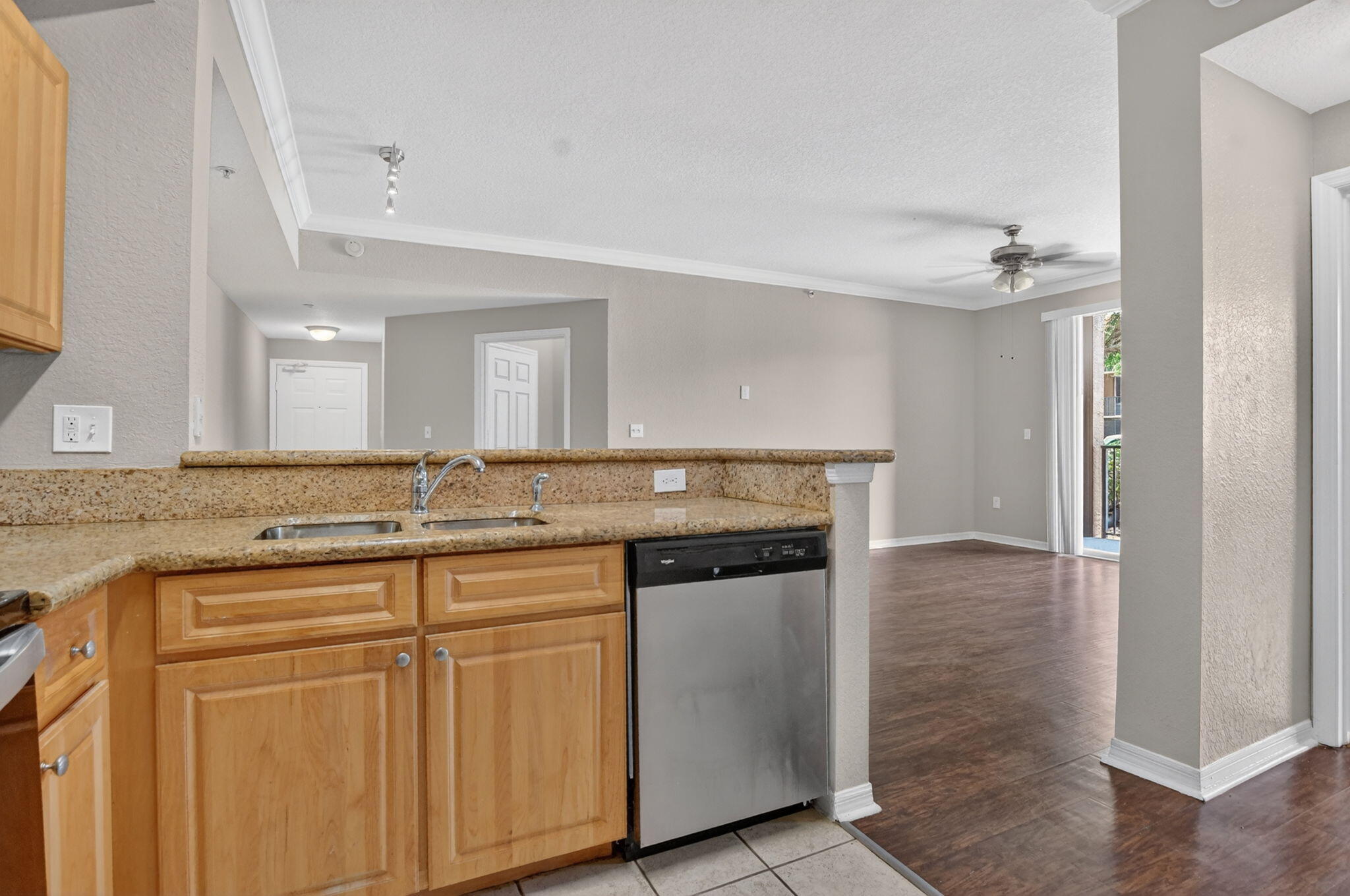 15085 Michelangelo Boulevard 105