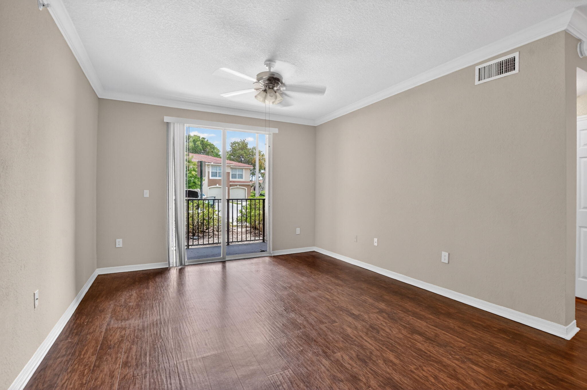 15085 Michelangelo Boulevard 105
