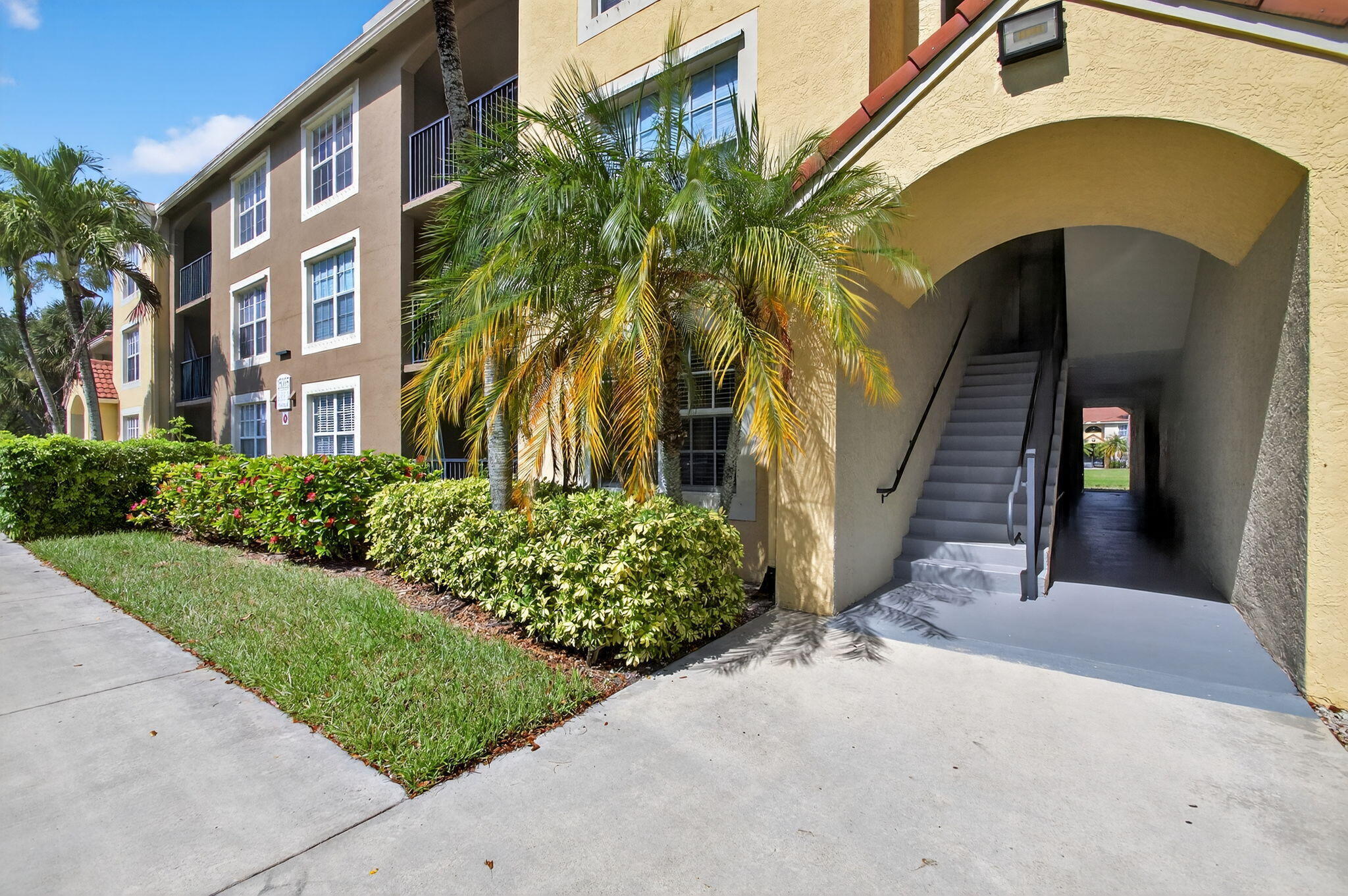 15035 Michelangelo Boulevard 105