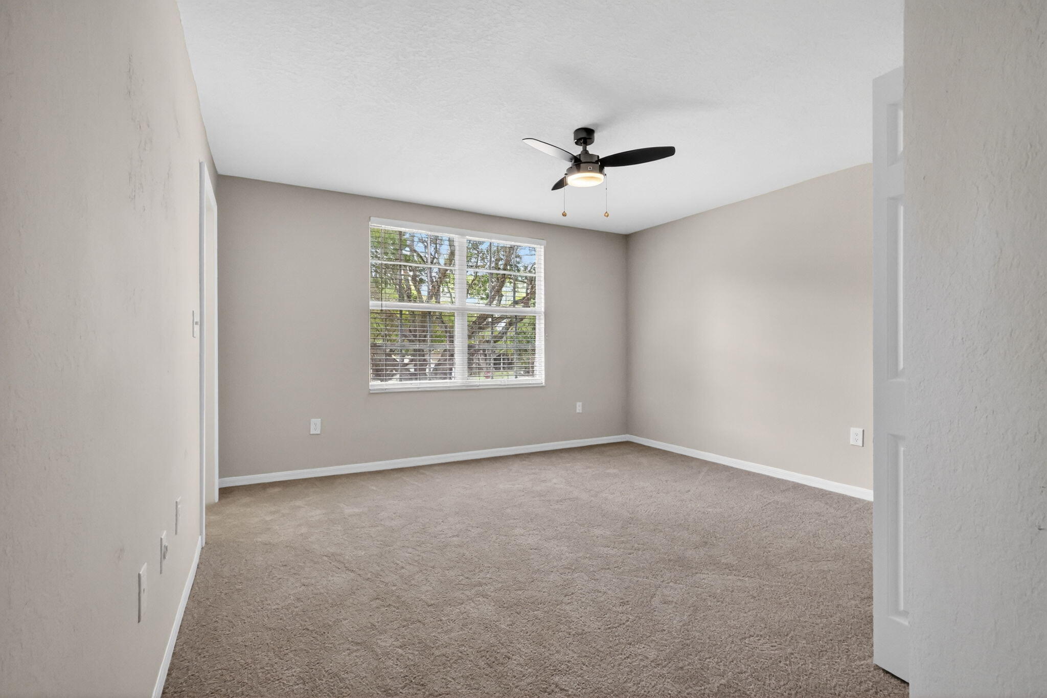15155 Michelangelo Boulevard 207
