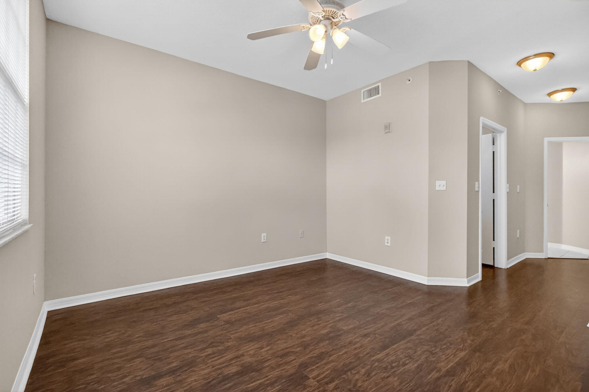 15115 Michelangelo Boulevard 103
