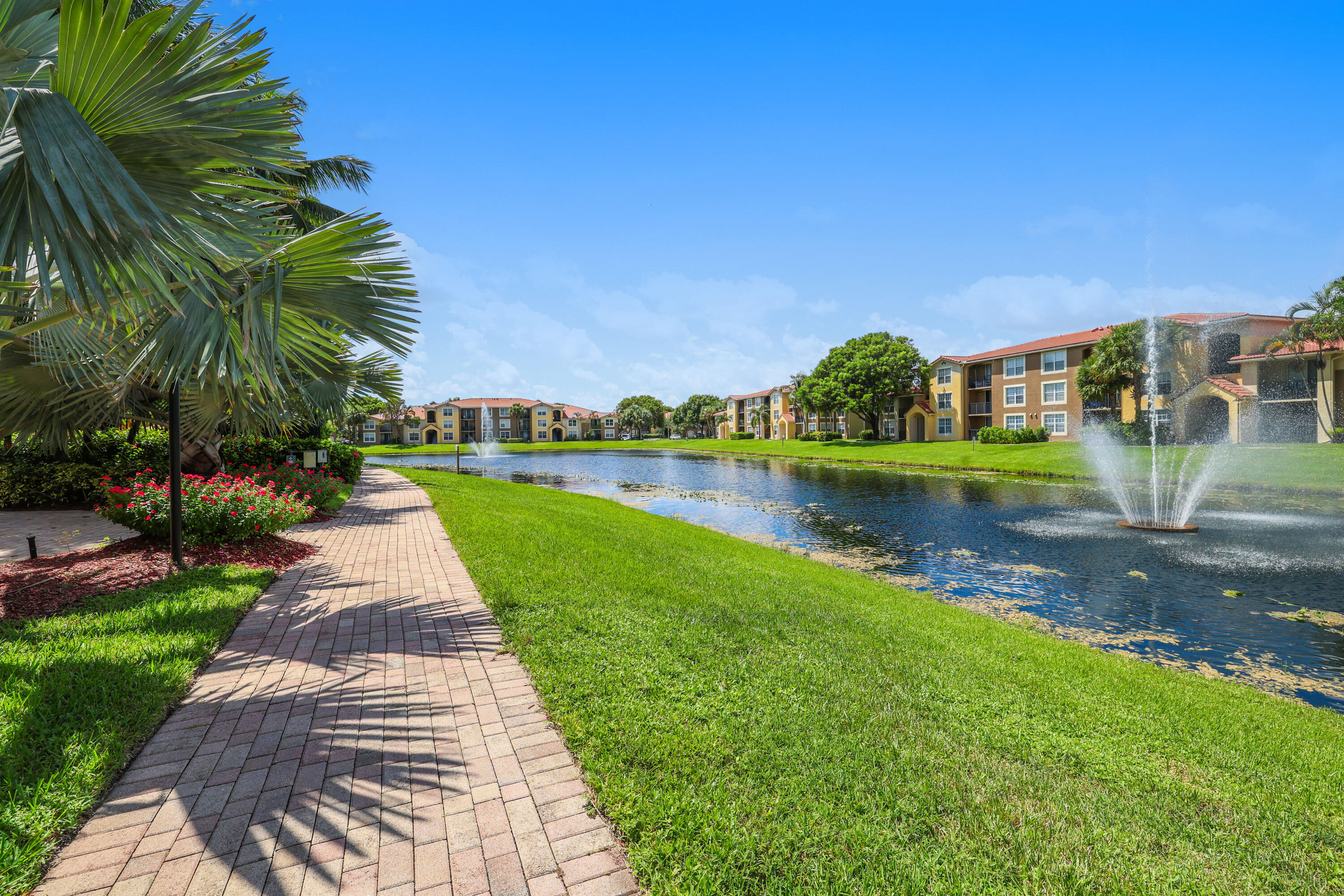 15065 Michelangelo Boulevard 305