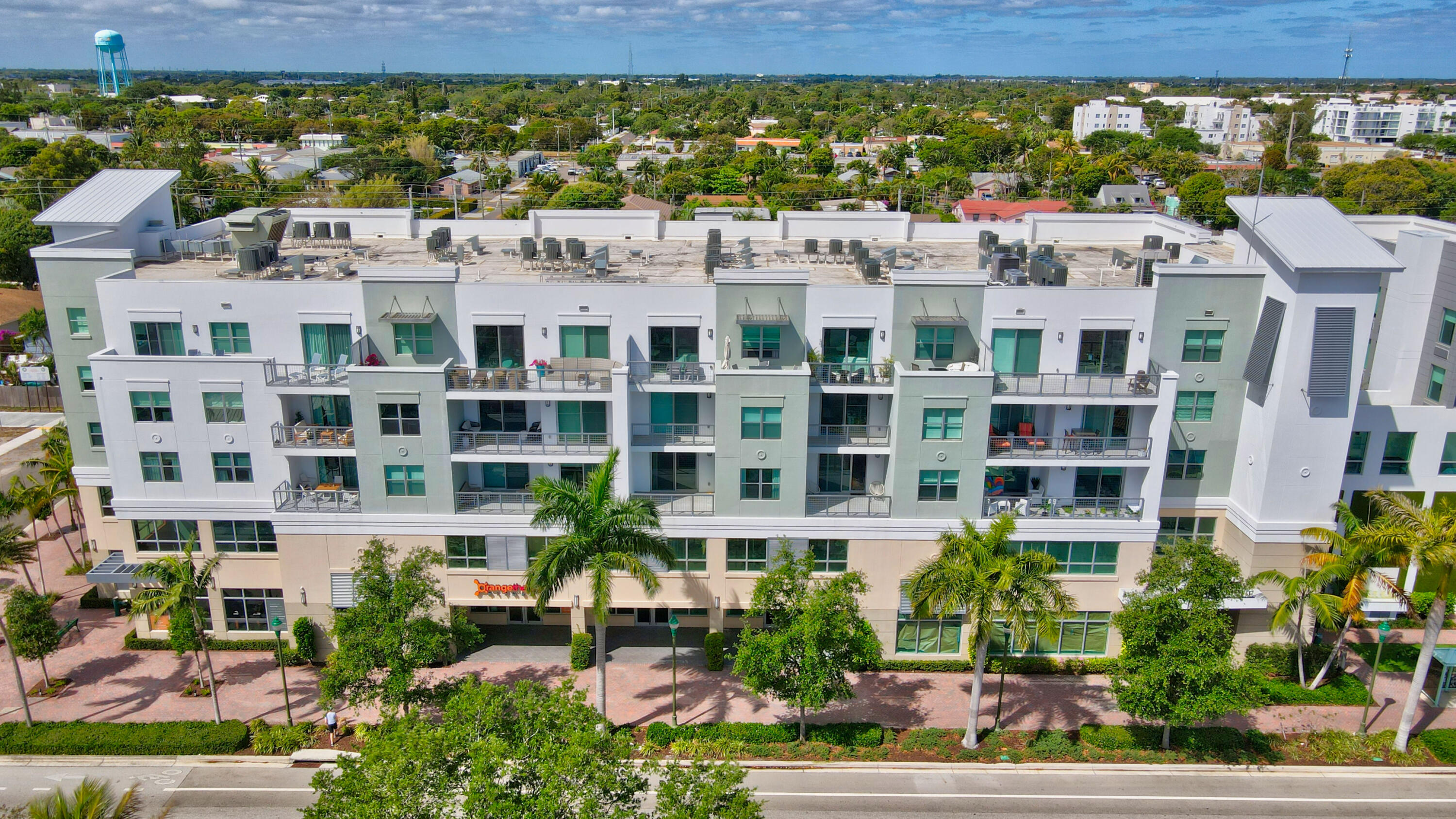 236 SE 5th Avenue 205