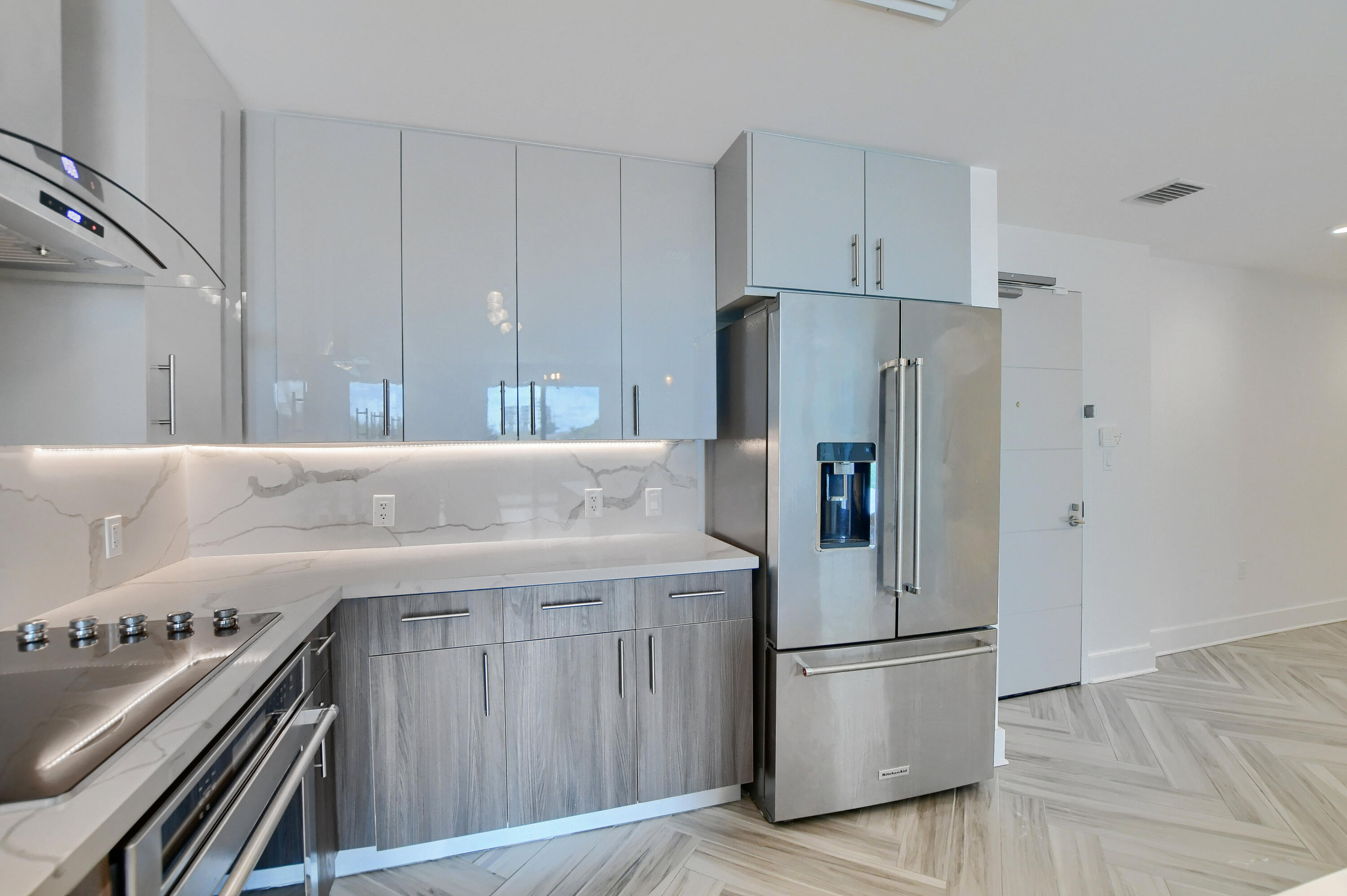 236 SE 5th Avenue 205