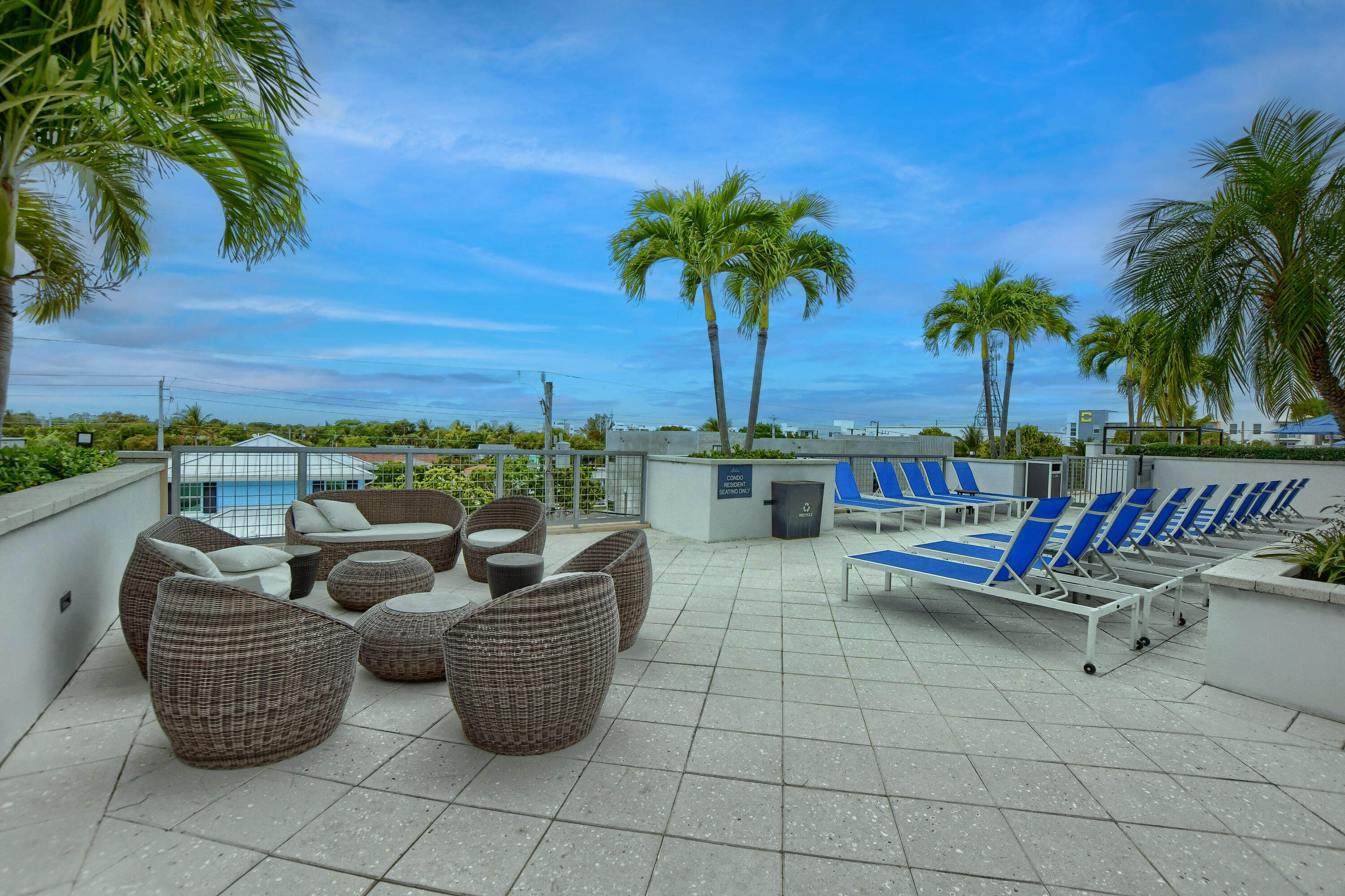 236 SE 5th Avenue 205