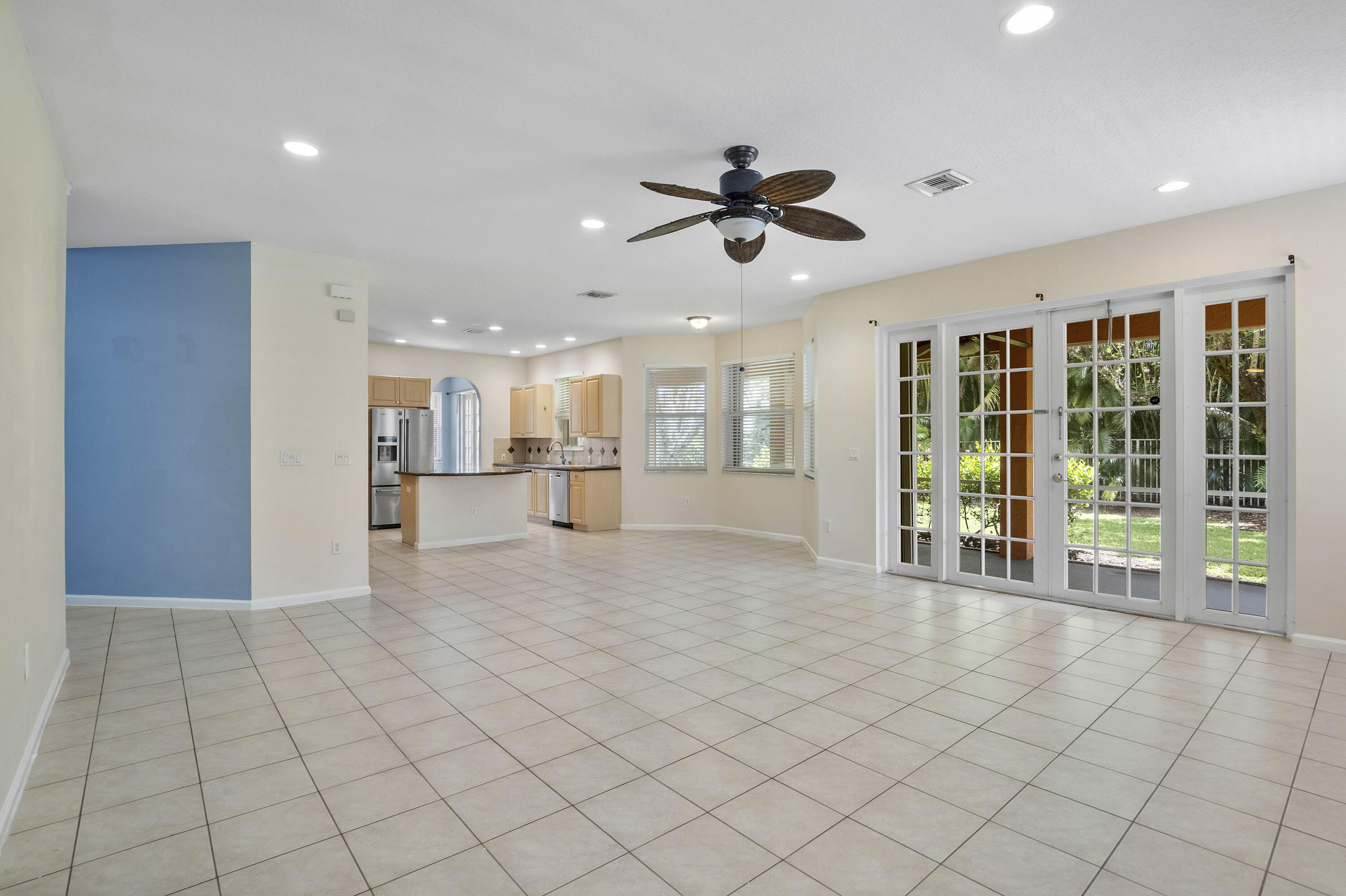 6370 Stonehurst Circle