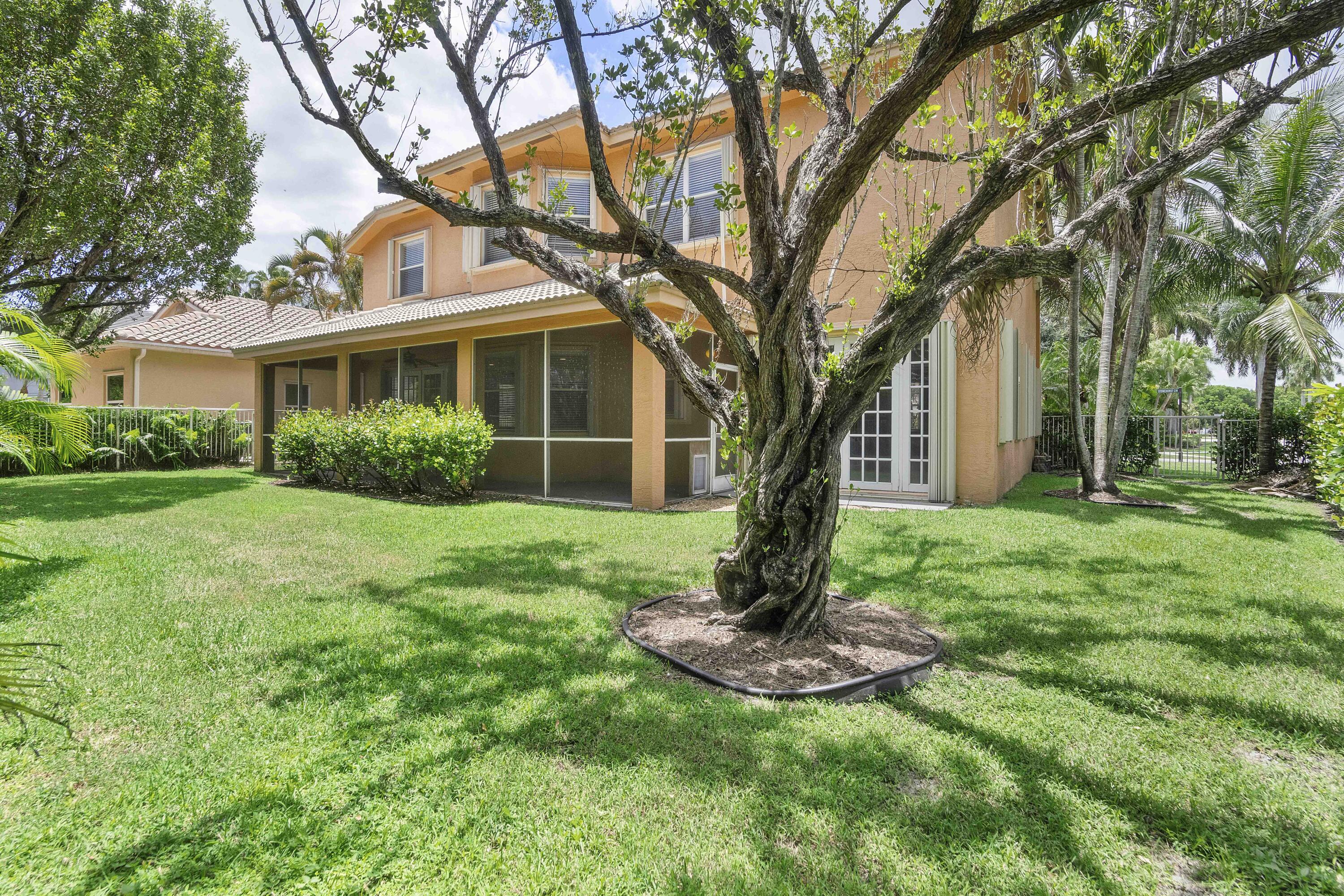 6370 Stonehurst Circle