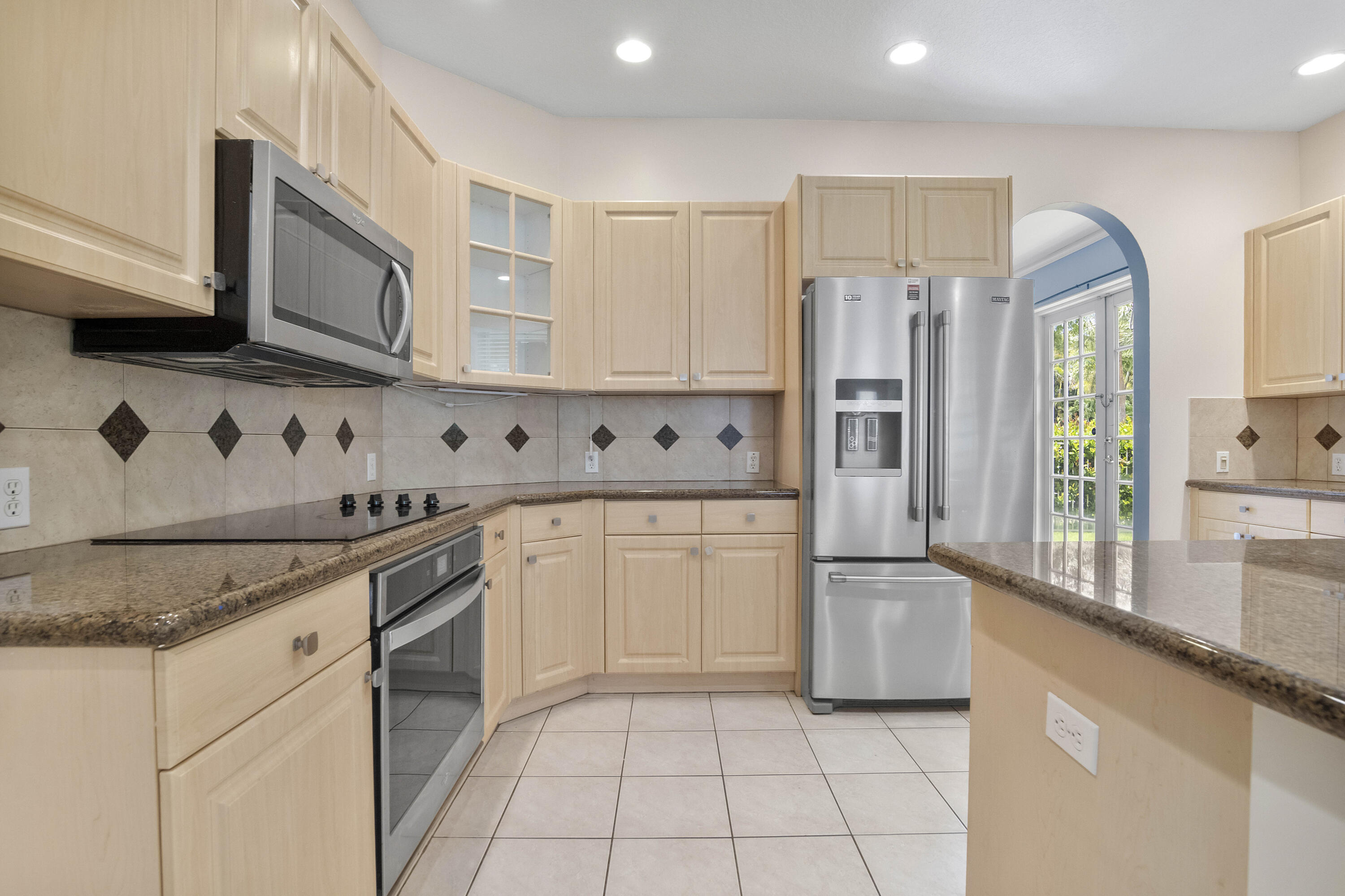 6370 Stonehurst Circle