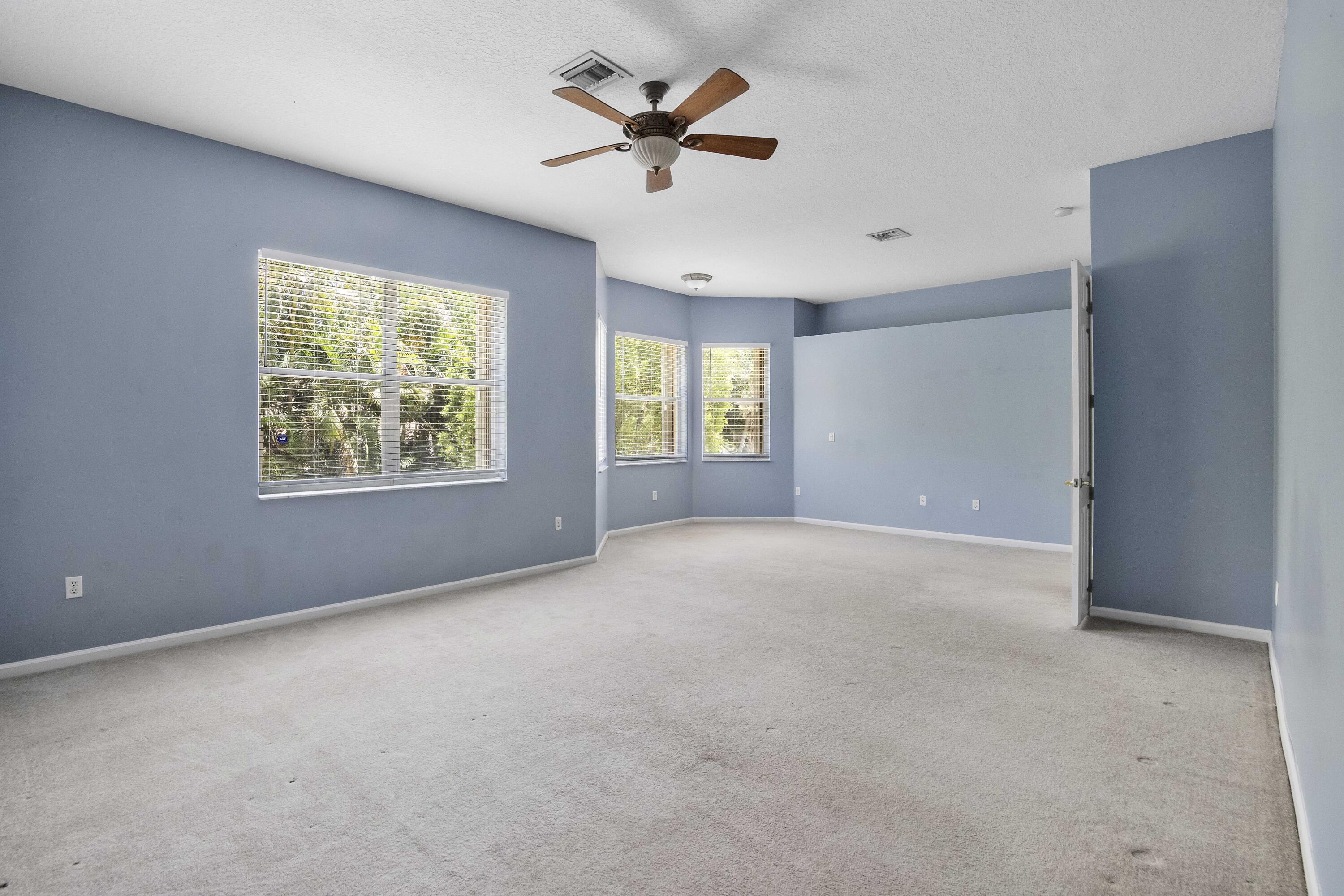 6370 Stonehurst Circle