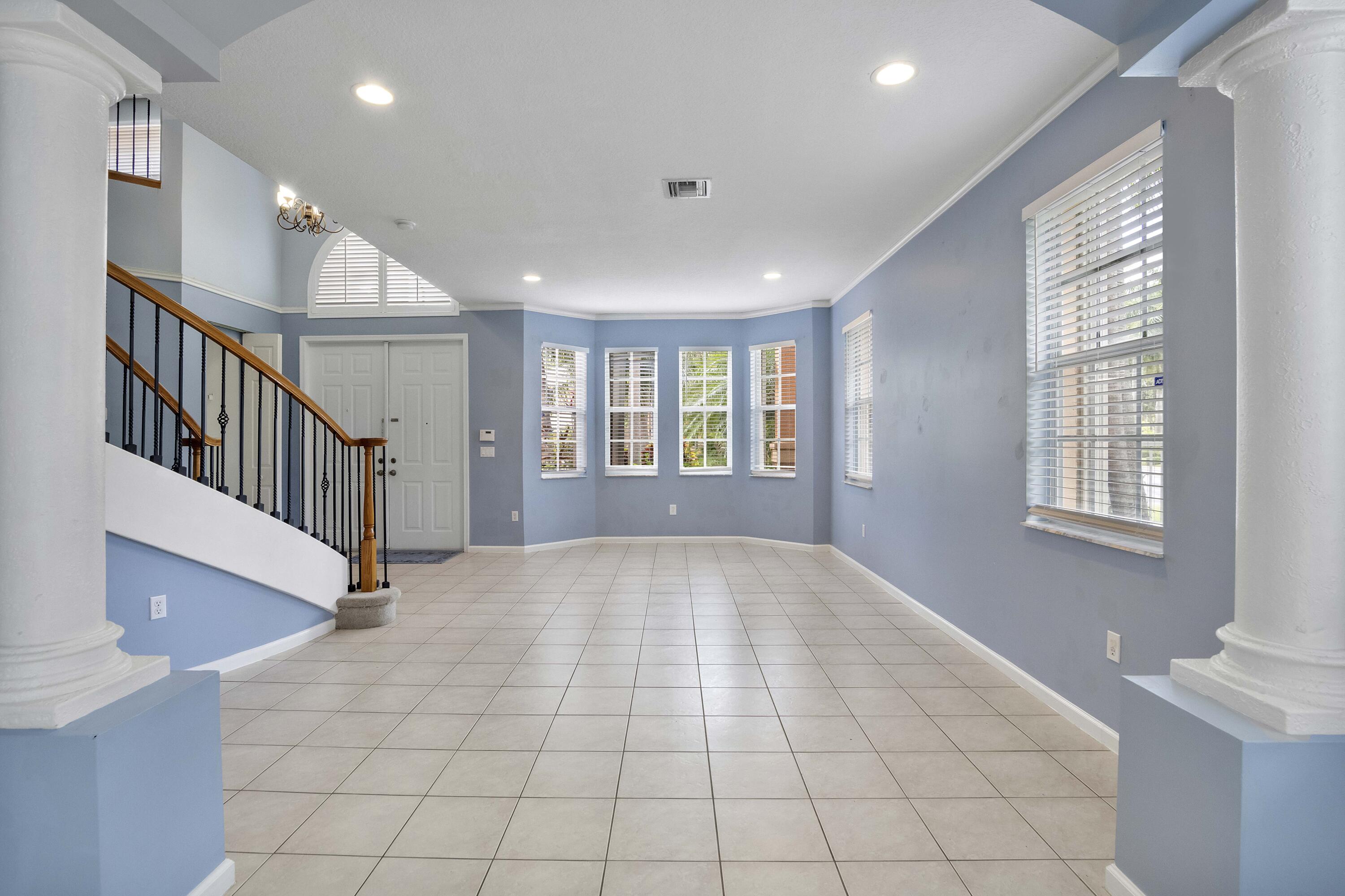 6370 Stonehurst Circle