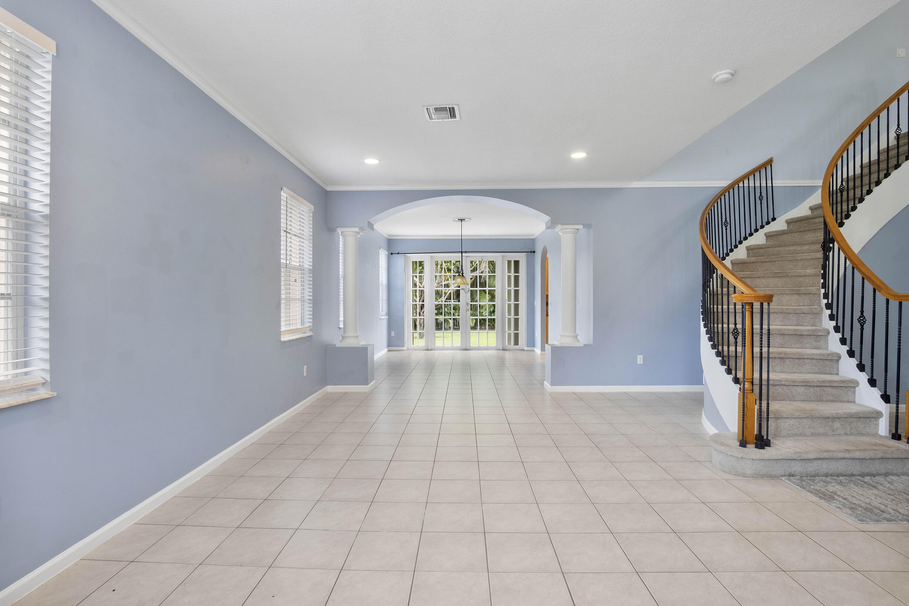 6370 Stonehurst Circle