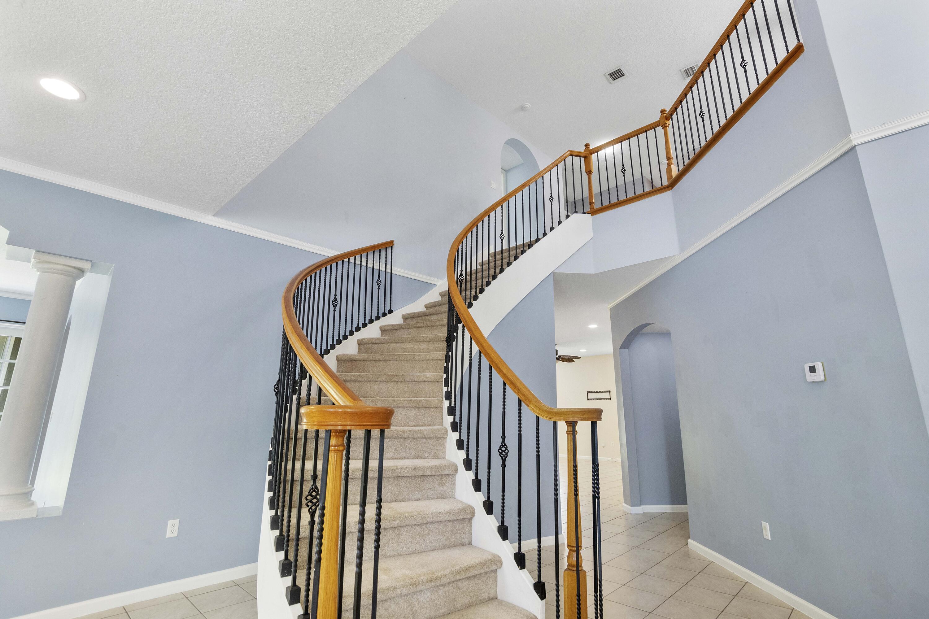6370 Stonehurst Circle