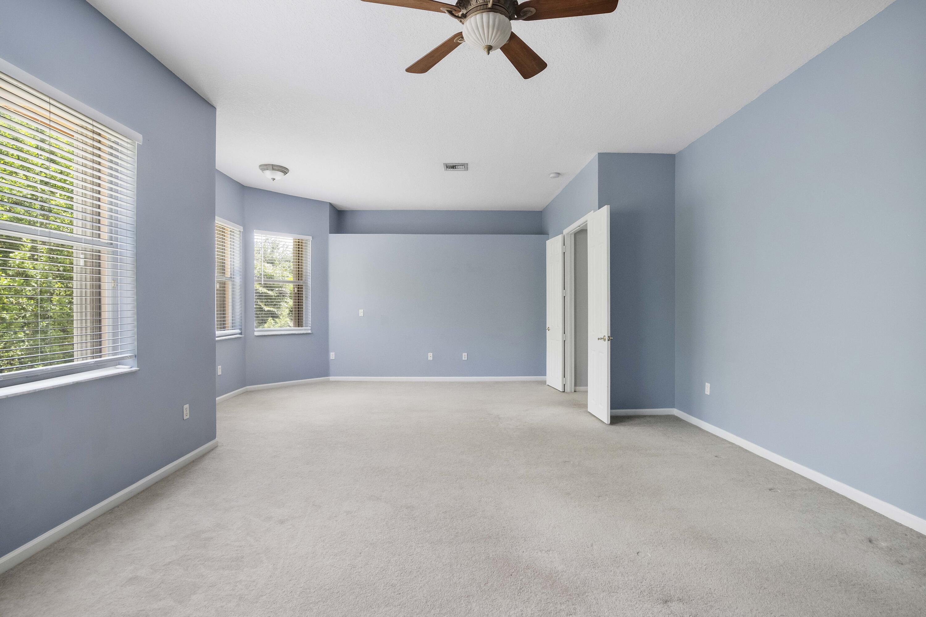 6370 Stonehurst Circle