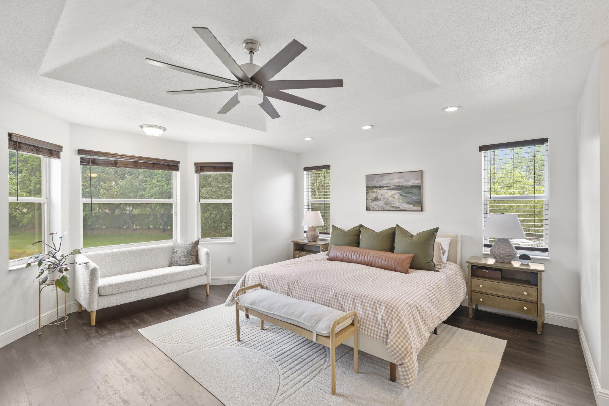 7518 Oak Grove Circle