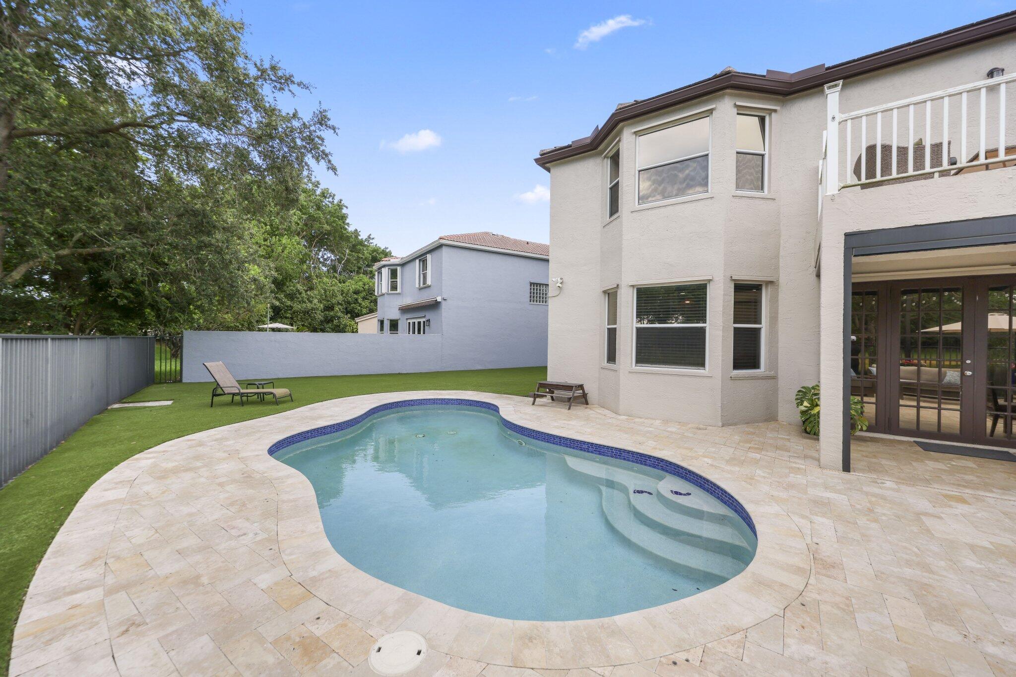 7518 Oak Grove Circle