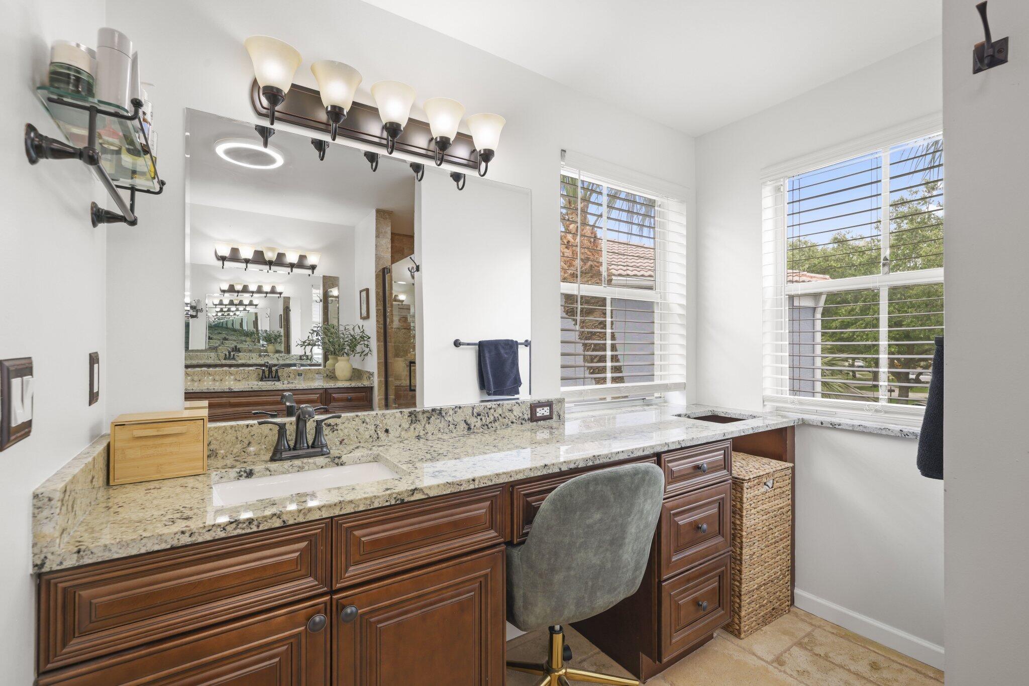 7518 Oak Grove Circle