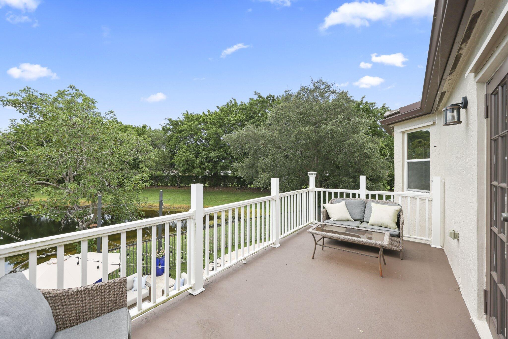 7518 Oak Grove Circle